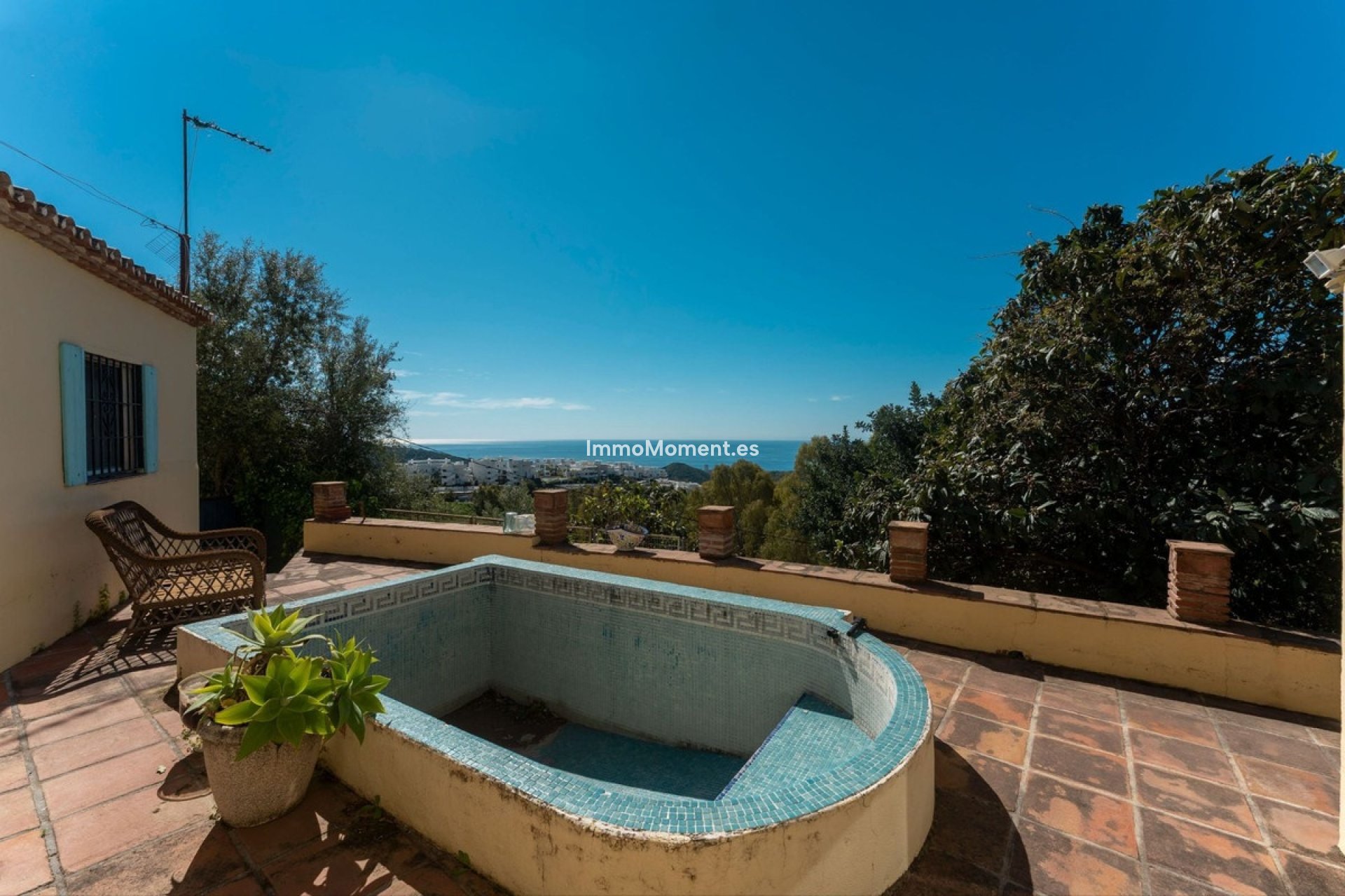 Resale - Country house - Inland  - Ojén