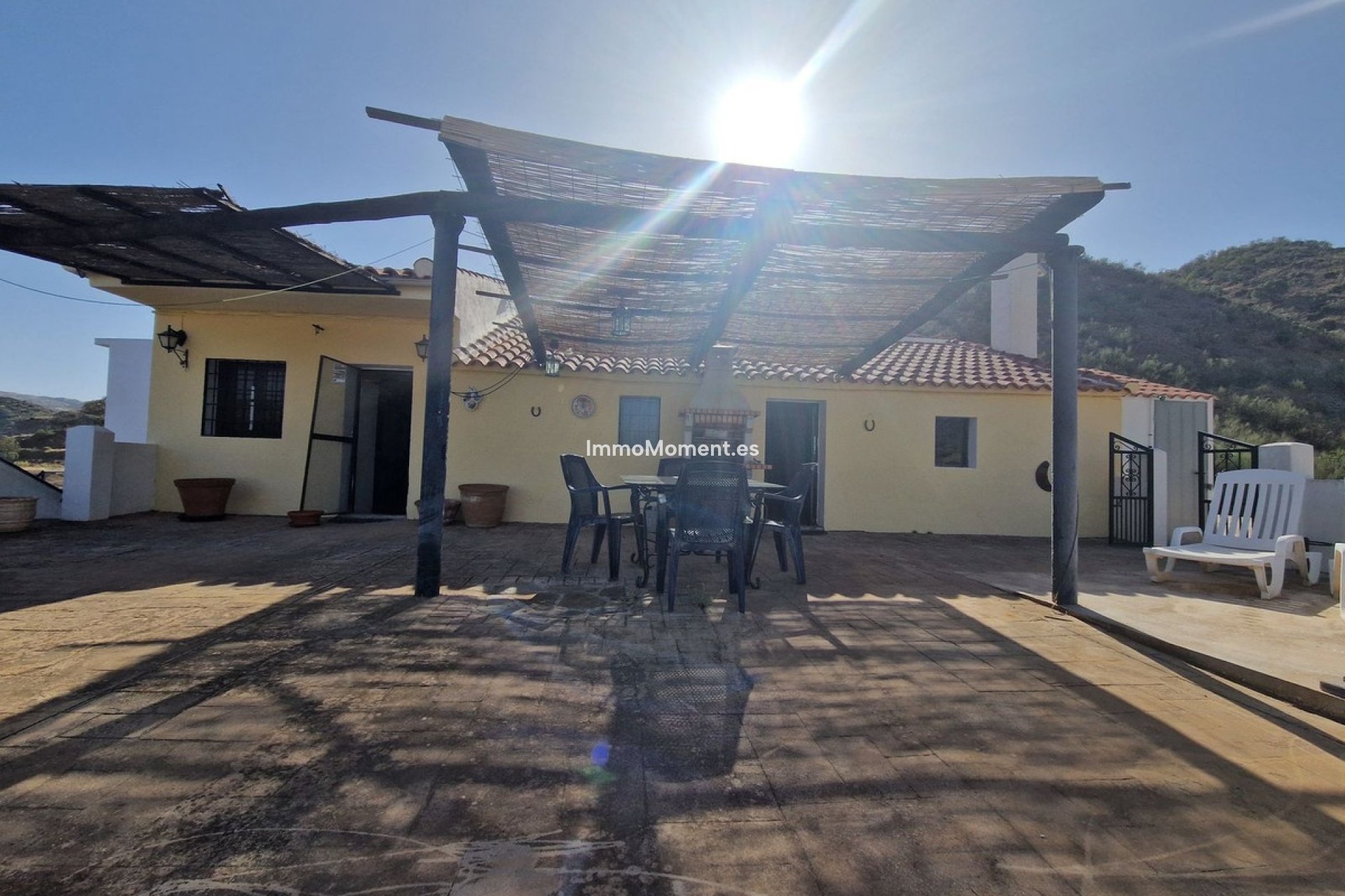 Resale - Country house - Inland  - Pizarra