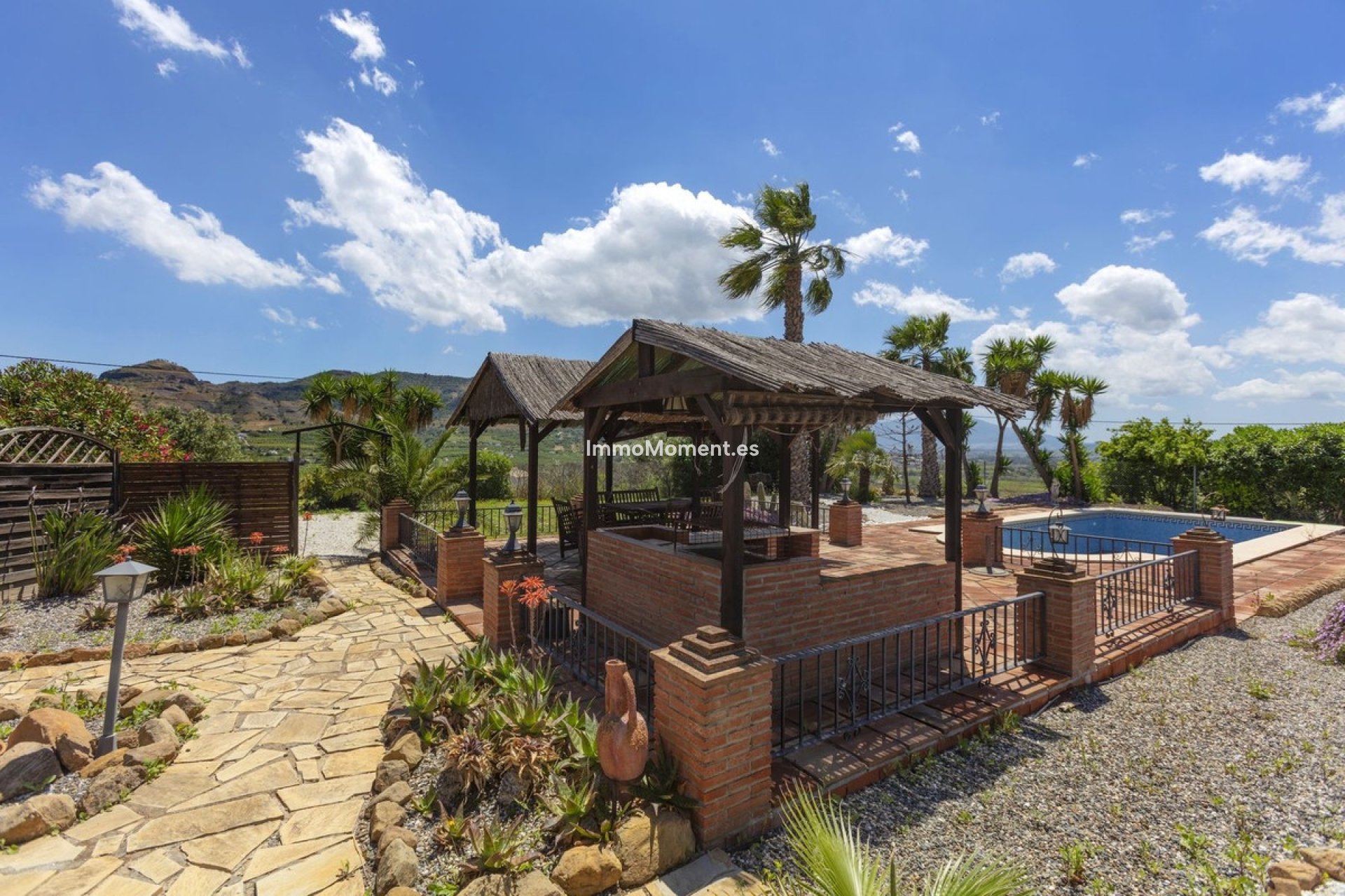 Resale - Country house - Inland  - Pizarra