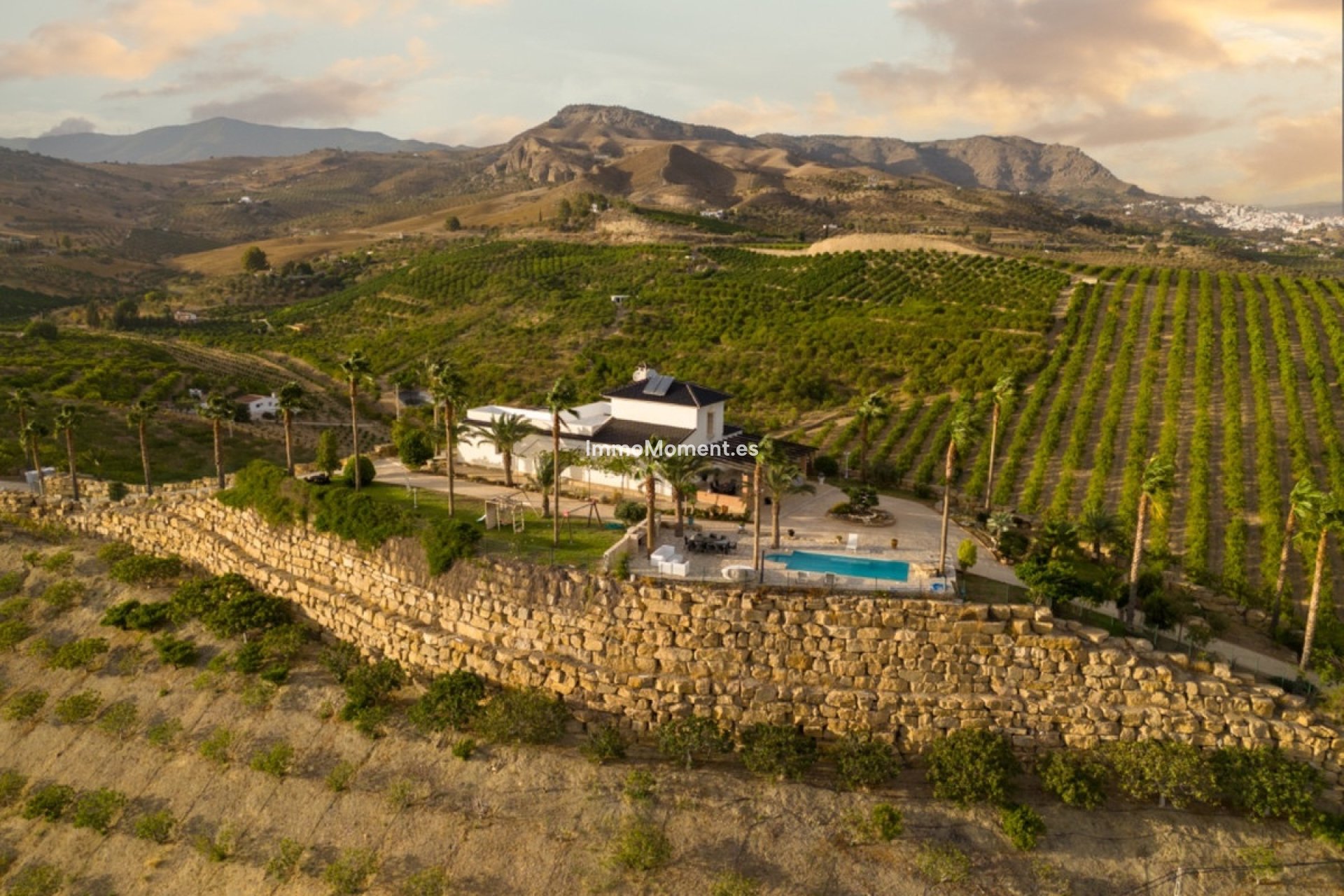 Resale - Country house - Inland  - Pizarra