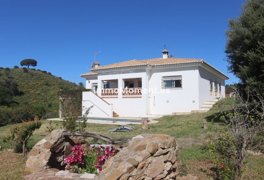 Resale - Country house - Mijas Costa - La Cala de Mijas