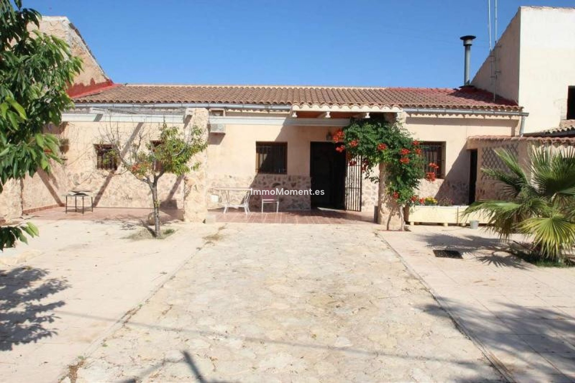 Resale - Country house - Pinoso - Pinoso Centro