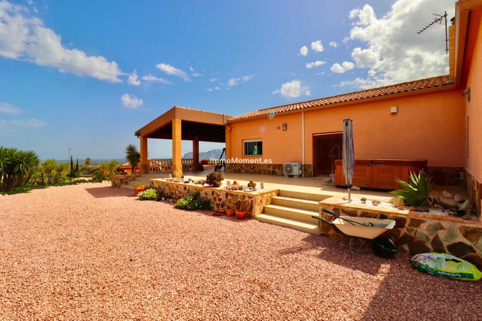 Resale - Detached villa - Albatera - Albatera Centro