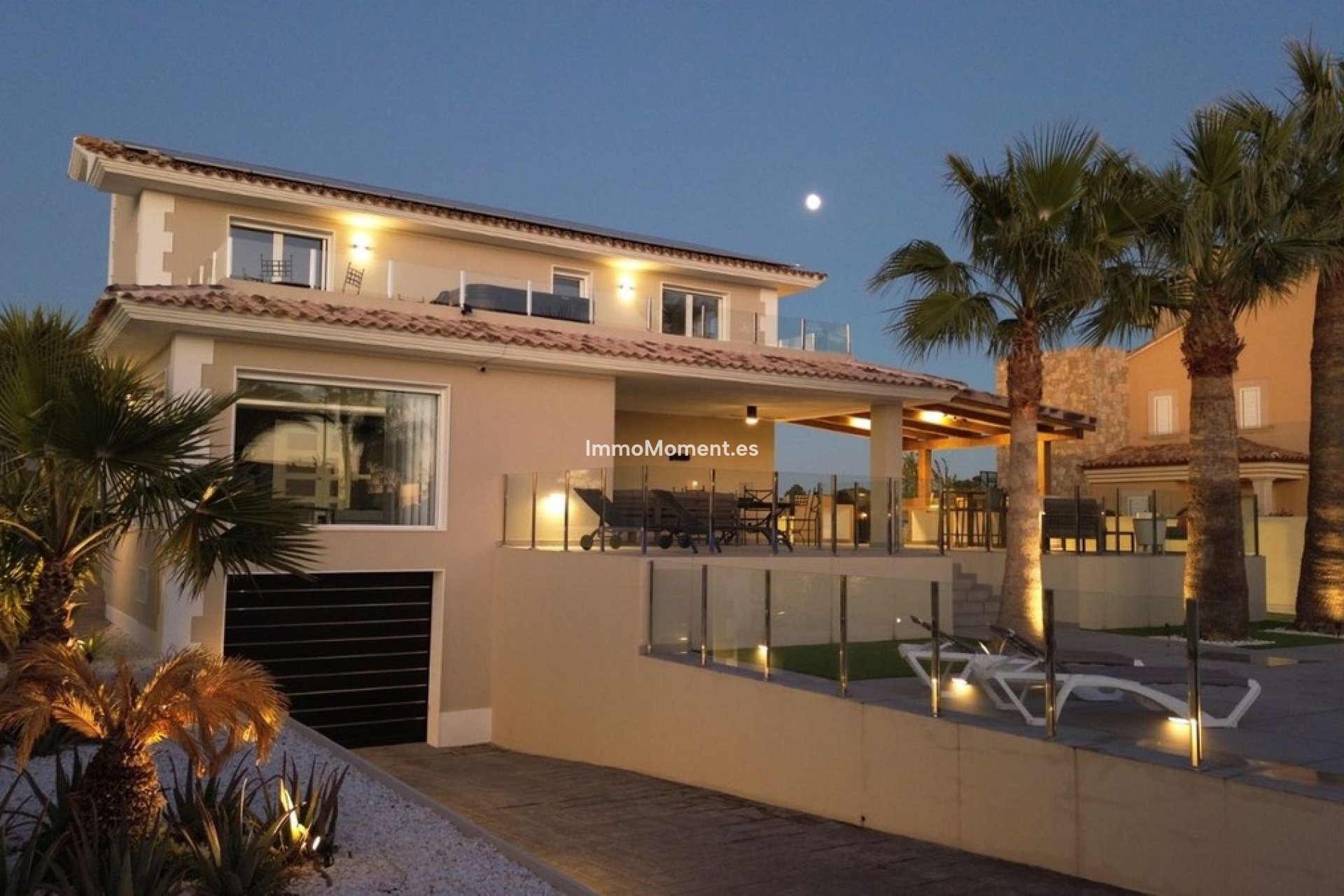 Resale - Detached villa - Alfaz del Pi - L'Alfás del Pi Centro