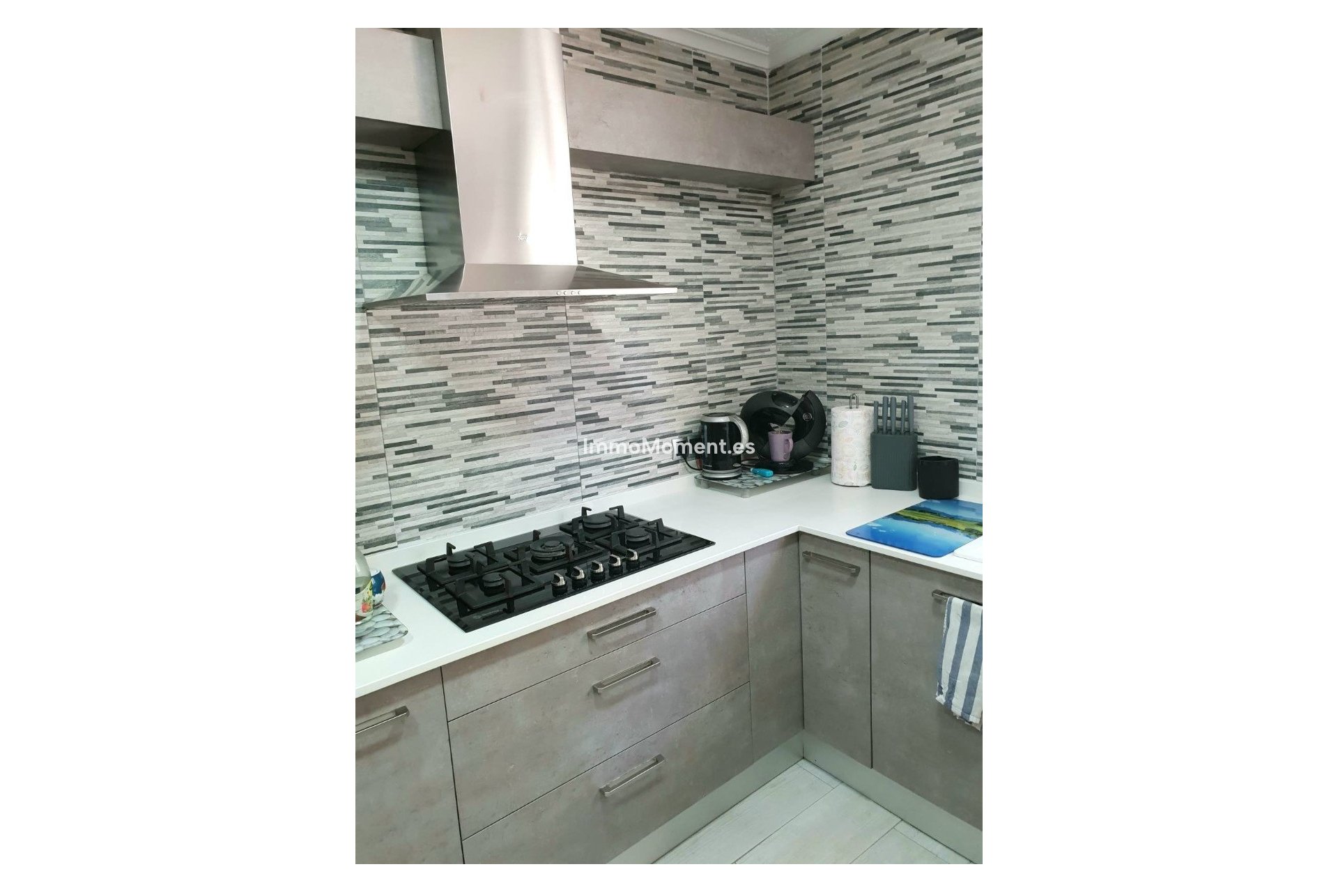 Resale - Detached villa - Alfaz del Pi - L'Alfás del Pi Centro
