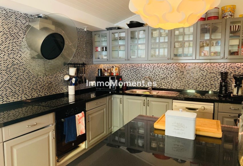 Resale - Detached villa - Alfaz del Pi - L'Alfás del Pi Centro