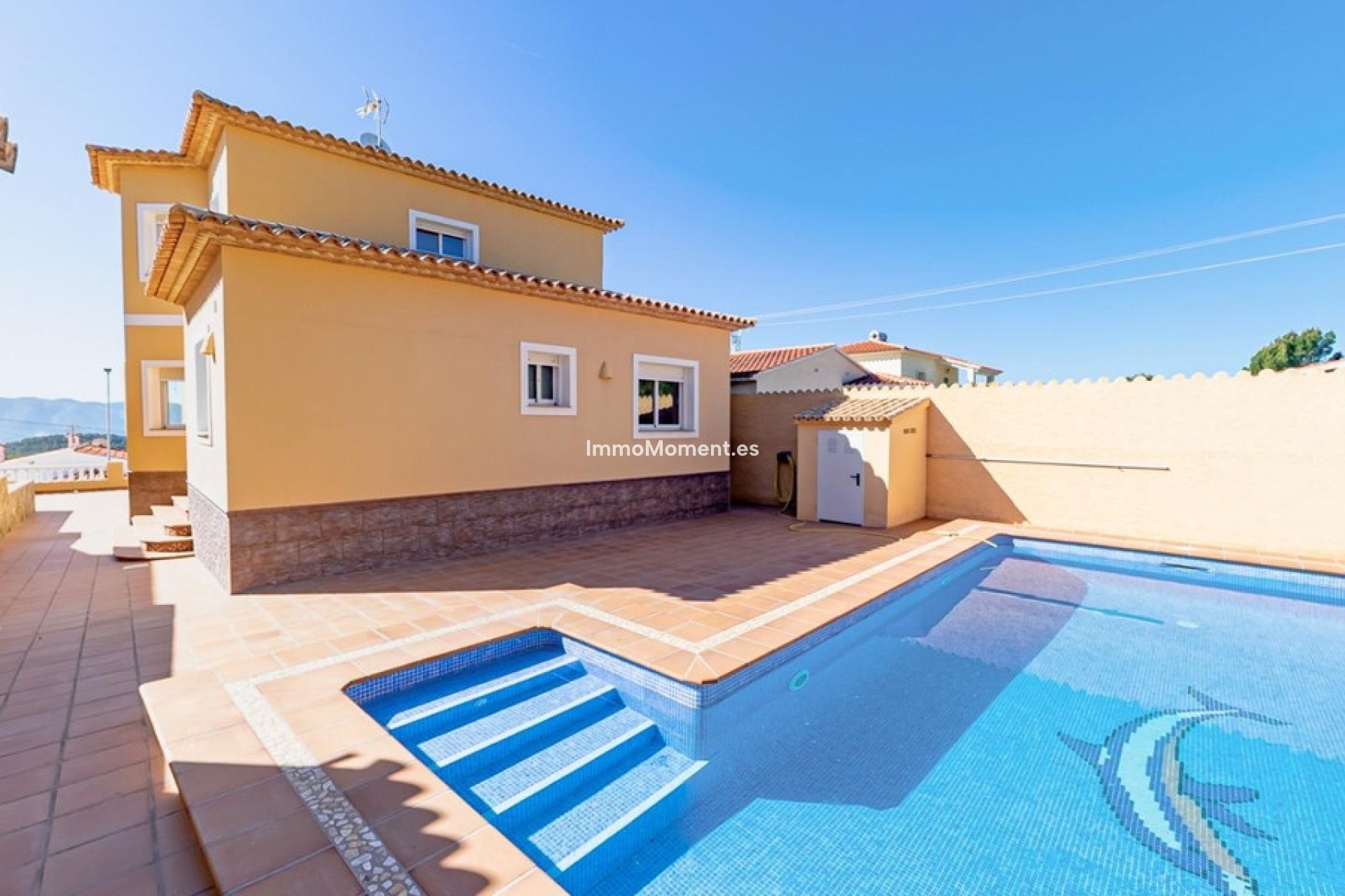 Resale - Detached villa - Alfaz del Pi - L'Alfás del Pi Centro
