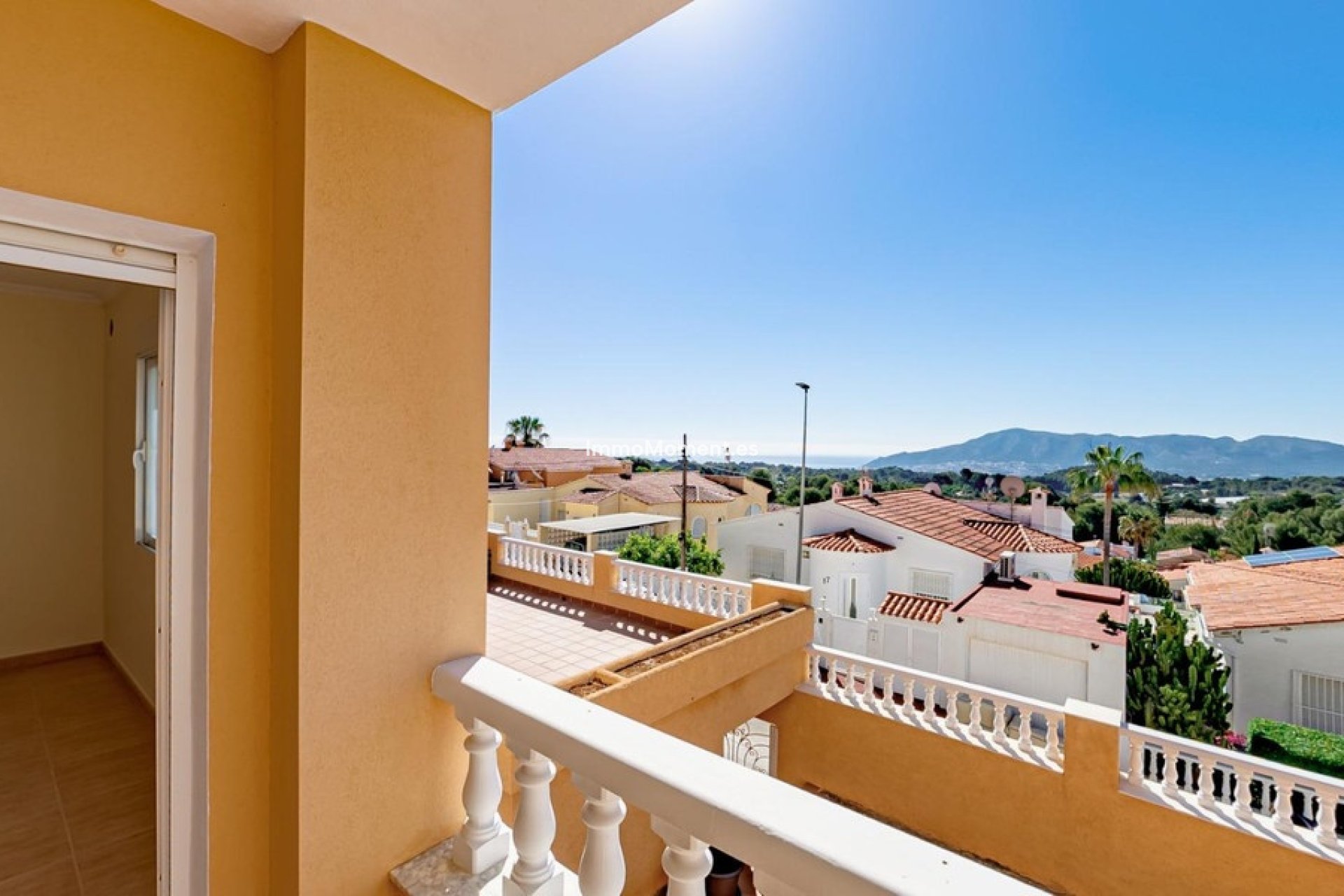 Resale - Detached villa - Alfaz del Pi - L'Alfás del Pi Centro