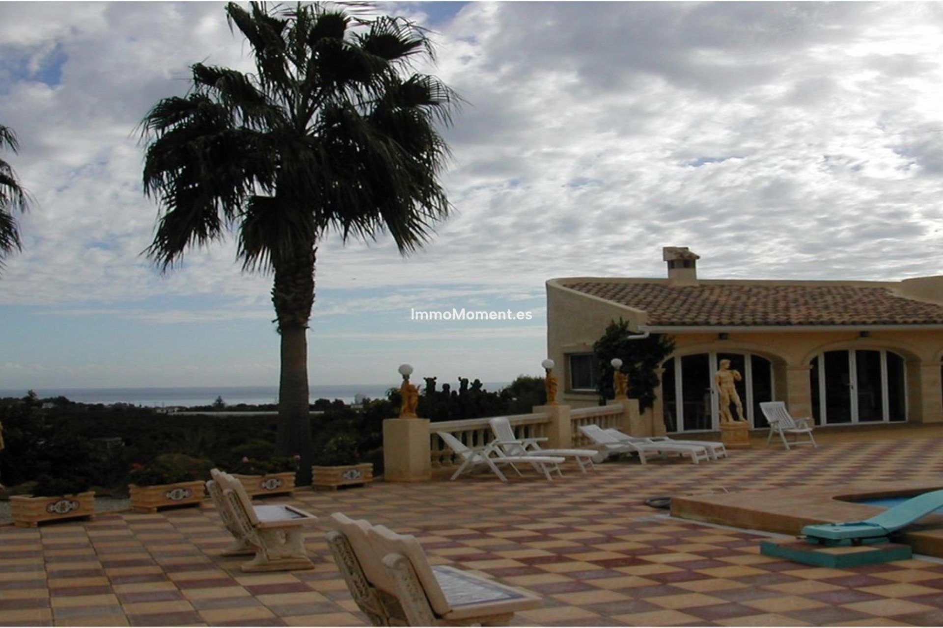Resale - Detached villa - Alfaz del Pi - L'Alfás del Pi Centro