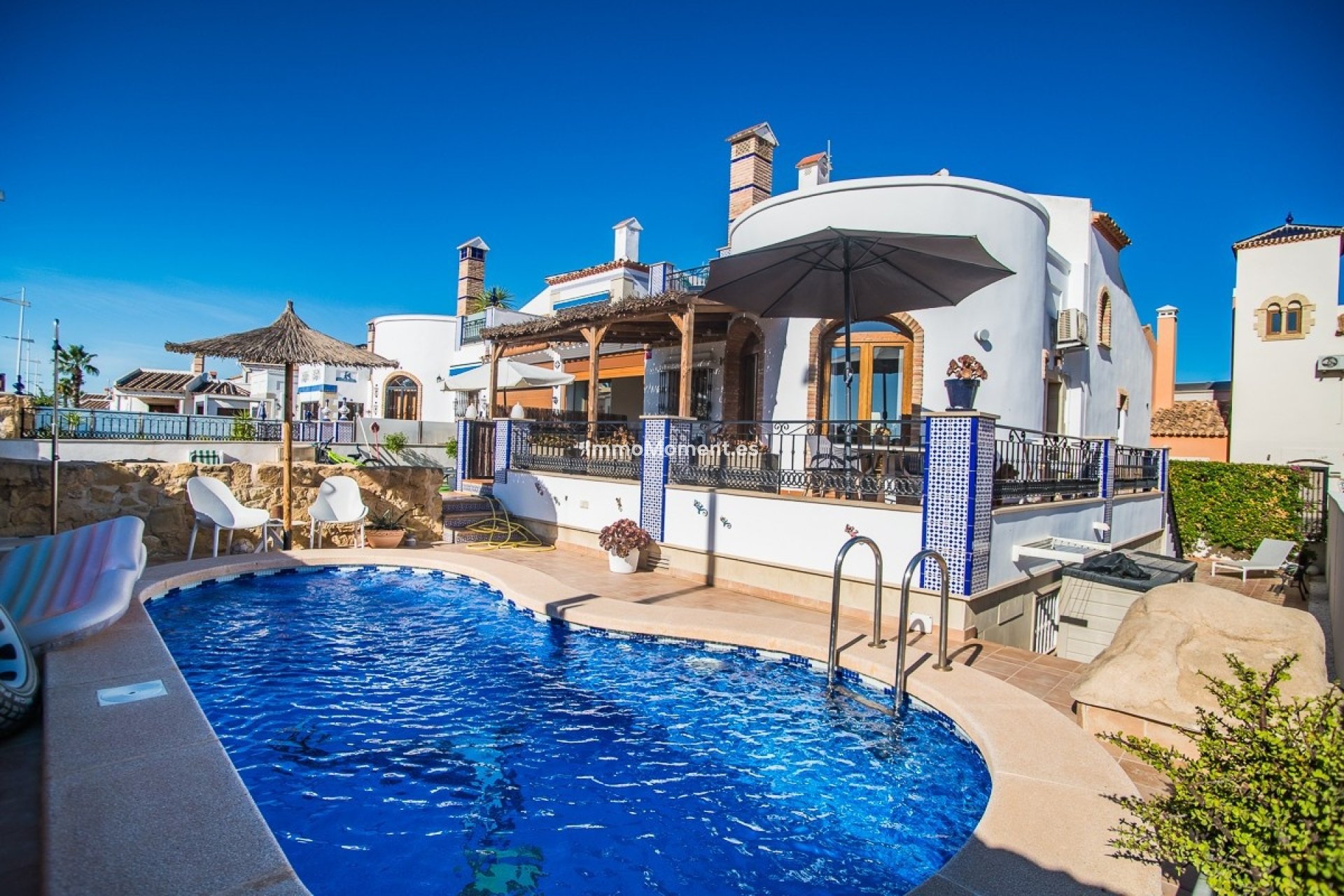 Resale - Detached villa - Algorfa - Algorfa Centro