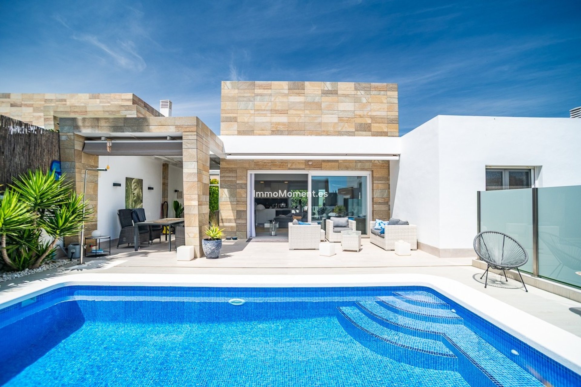 Resale - Detached villa - Algorfa - La Finca Golf