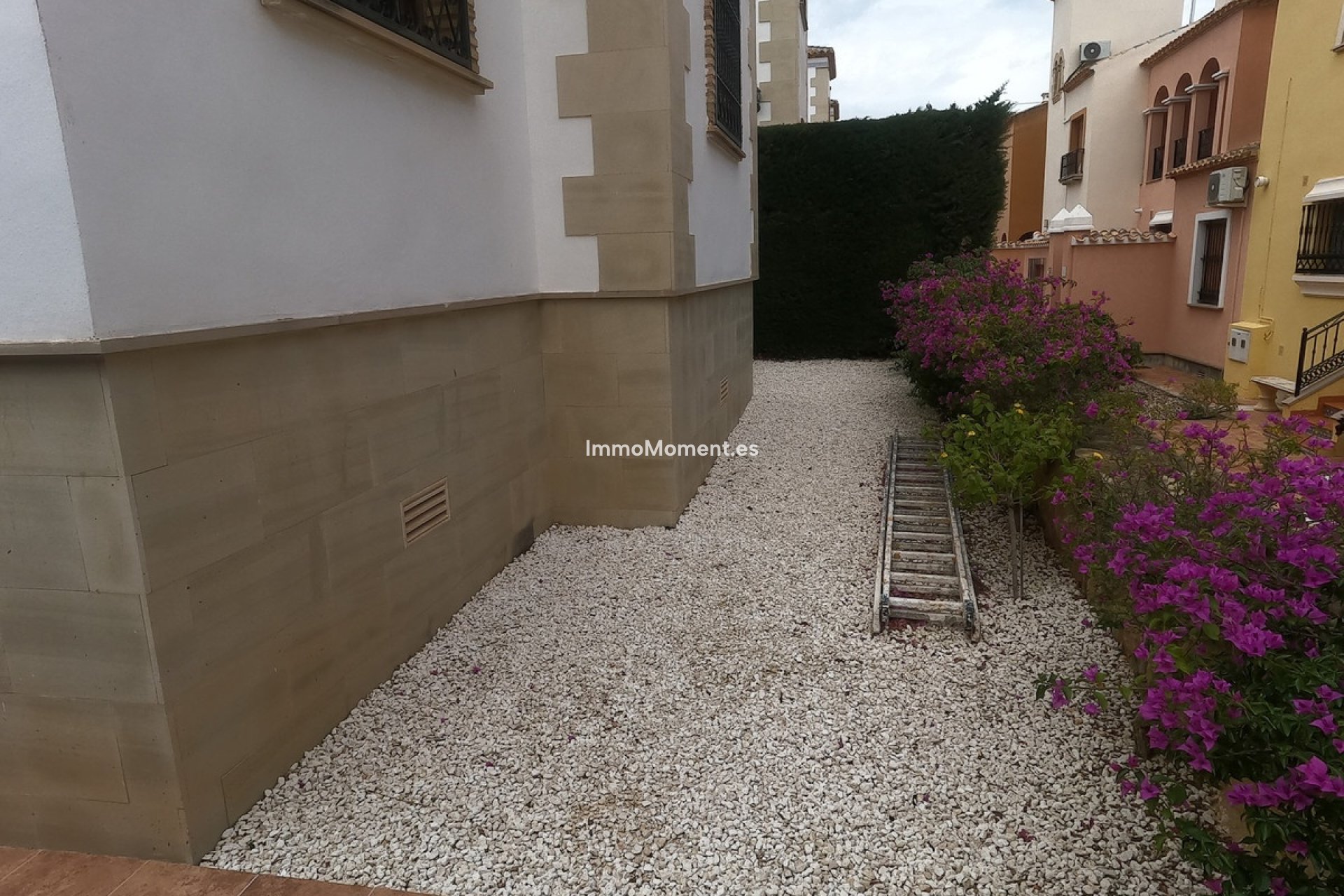 Resale - Detached villa - Algorfa - La Finca Golf