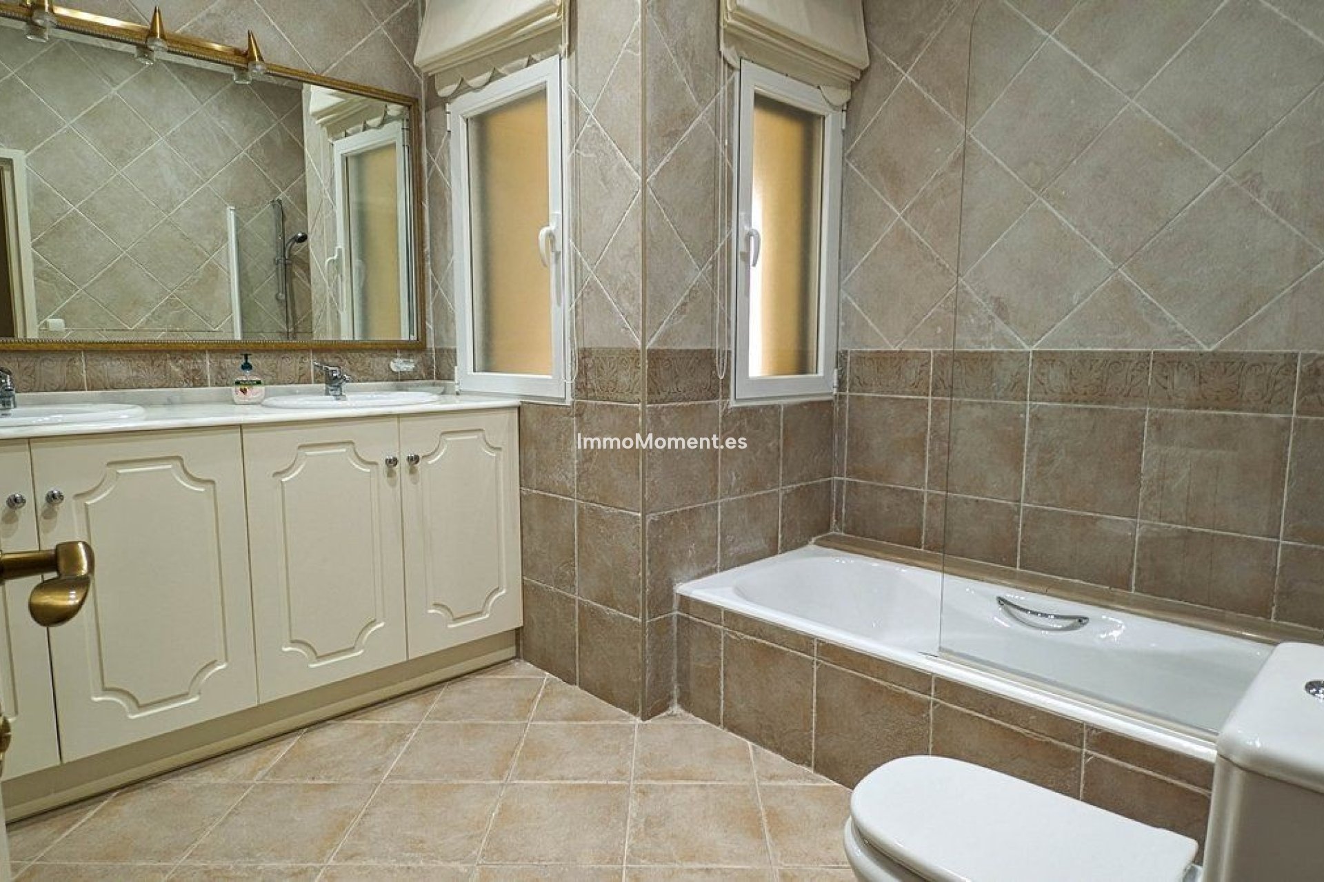 Resale - Detached villa - Altea - Altea Centro