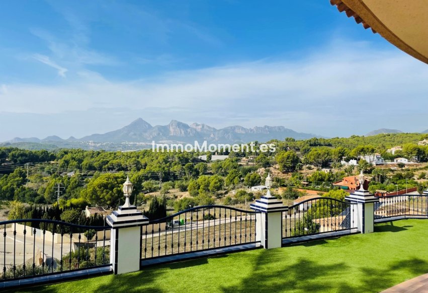 Resale - Detached villa - Altea - Altea Centro