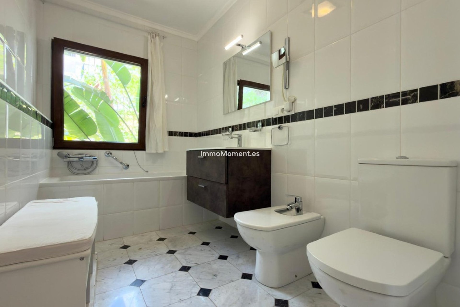 Resale - Detached villa - Altea - Altea Centro