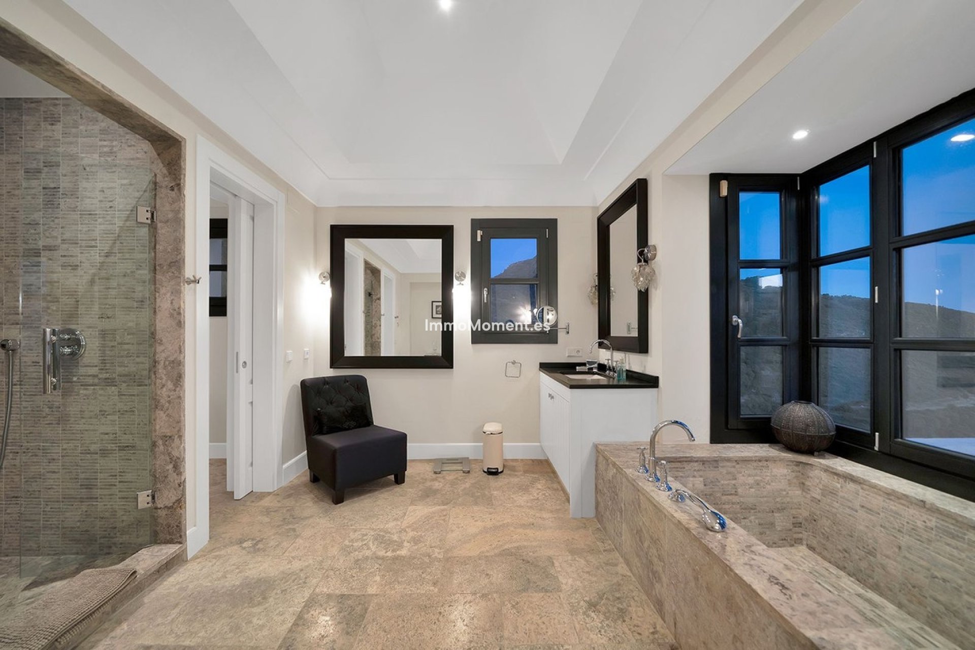 Resale - Detached villa - Benahavís - Benahavís Centro