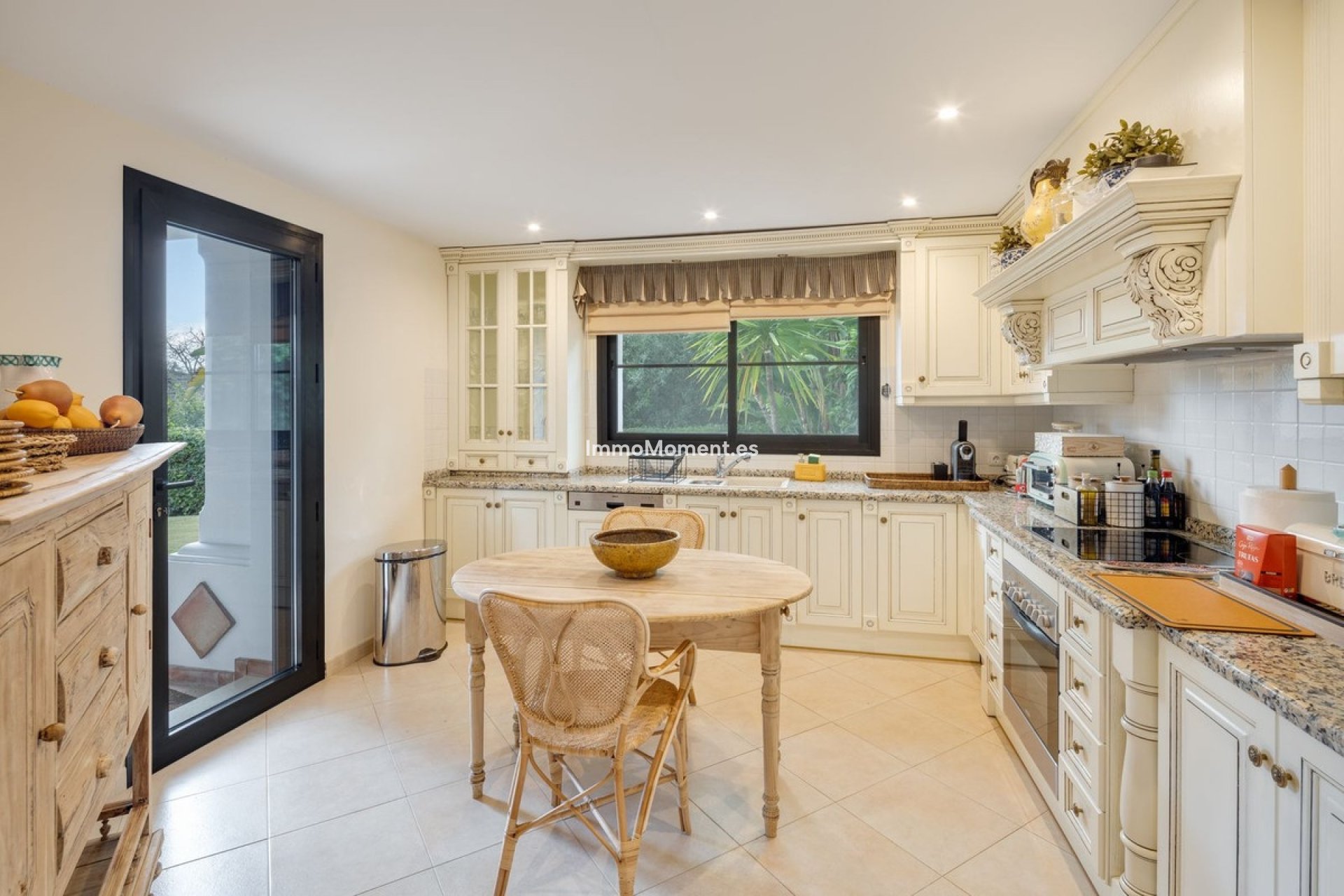 Resale - Detached villa - Benahavís - Benahavís Centro