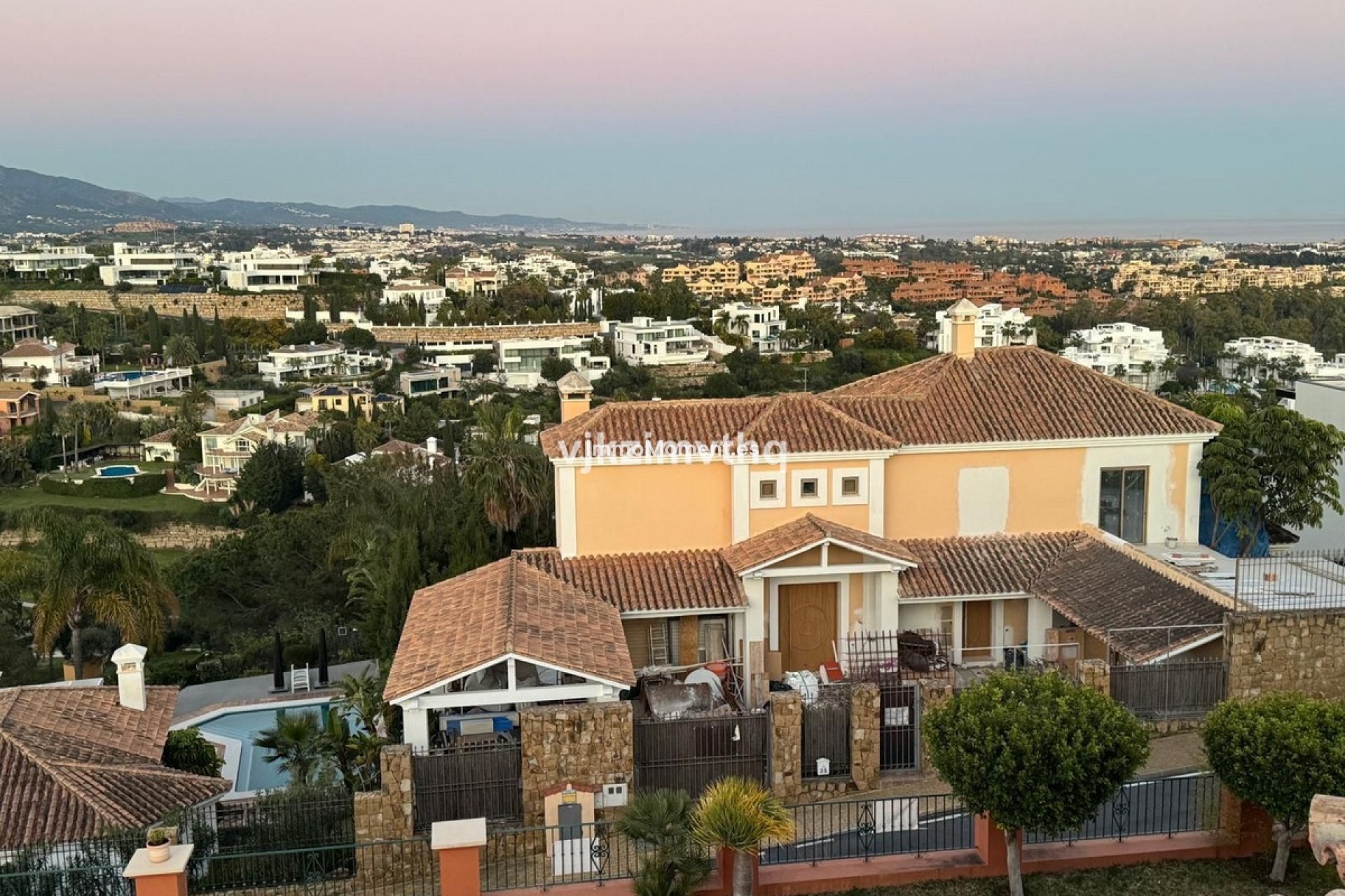 Resale - Detached villa - Benahavís - Benahavís Centro