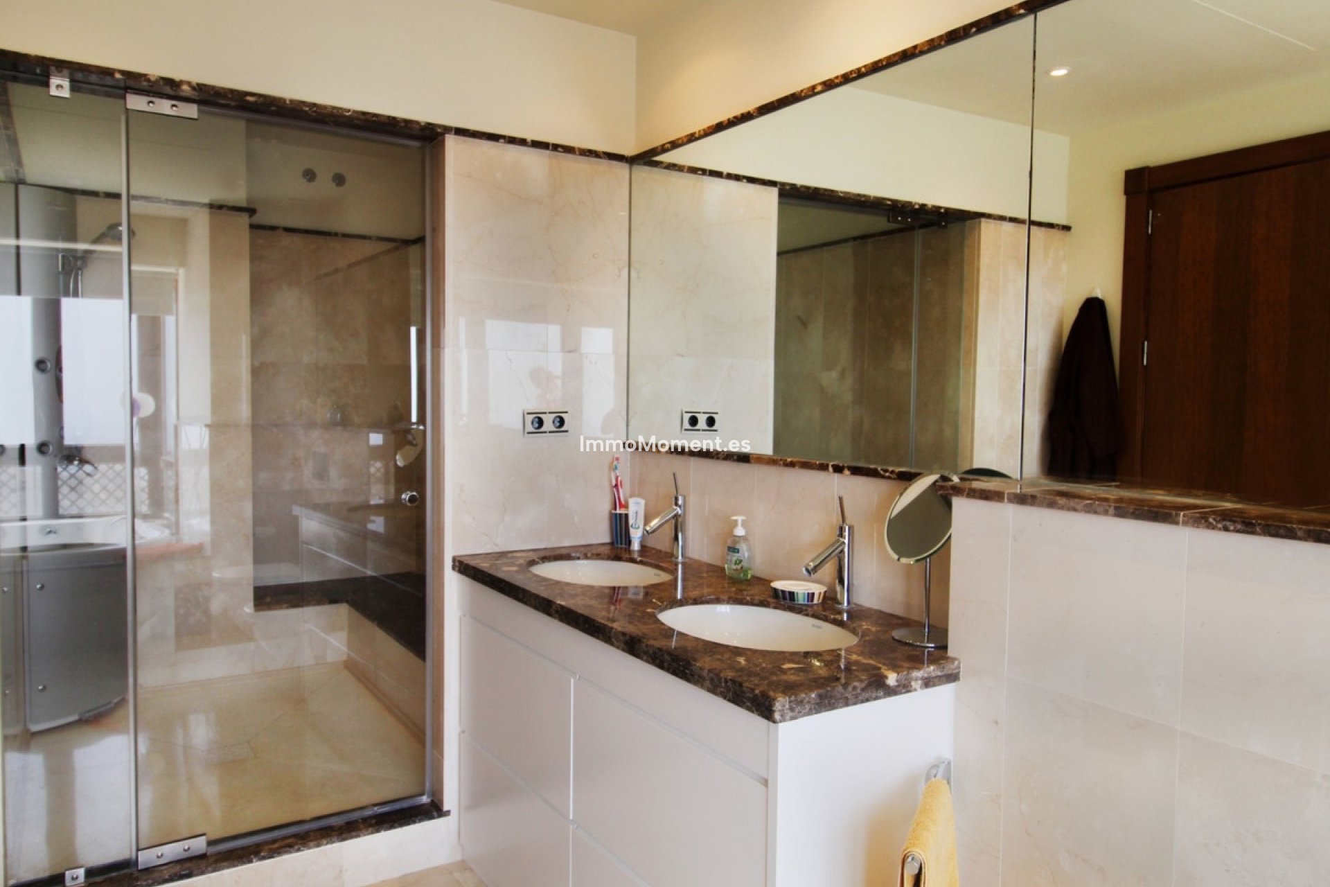 Resale - Detached villa - Benahavís - Benahavís Centro