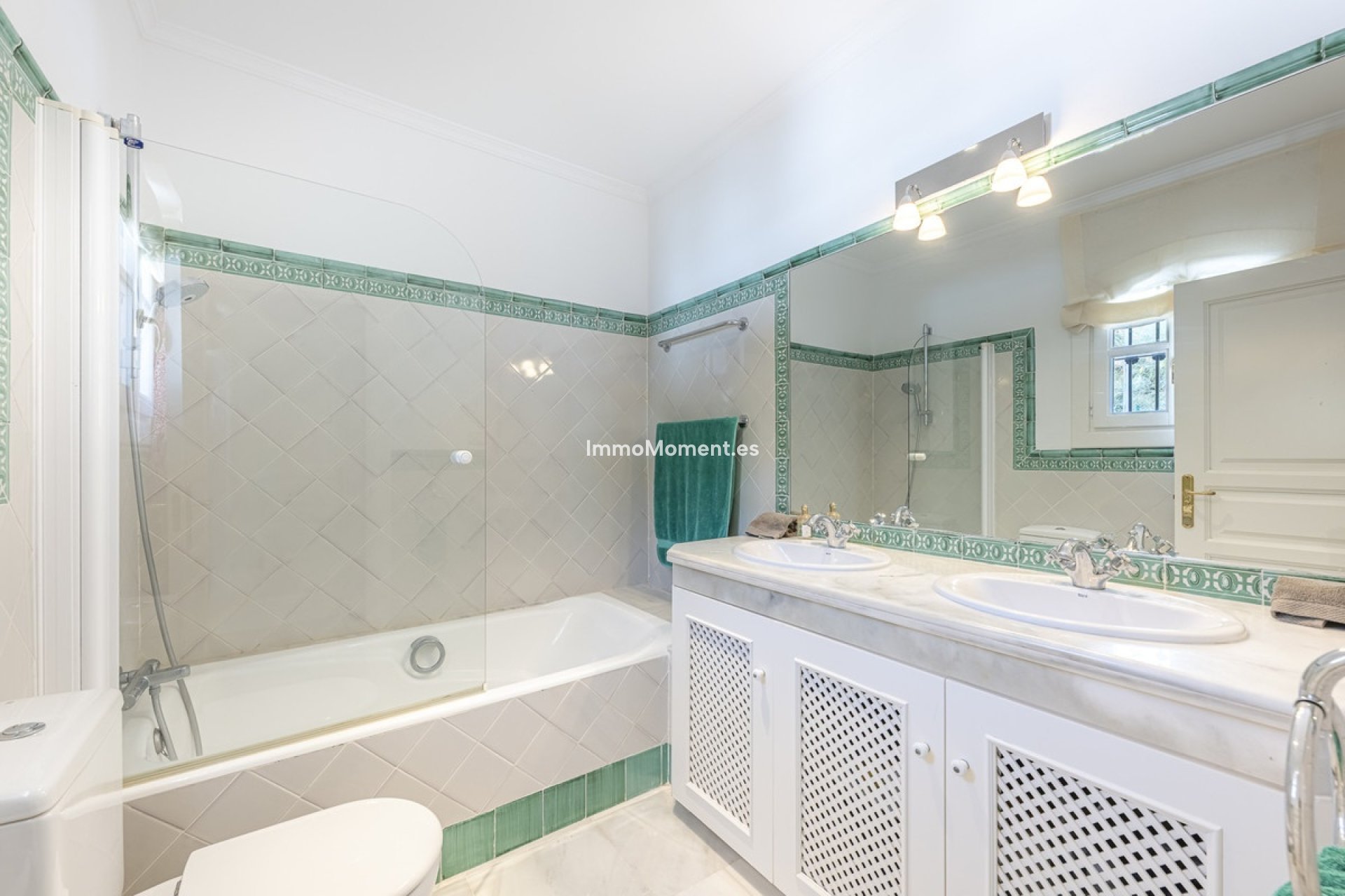 Resale - Detached villa - Benahavís - Benahavís Centro
