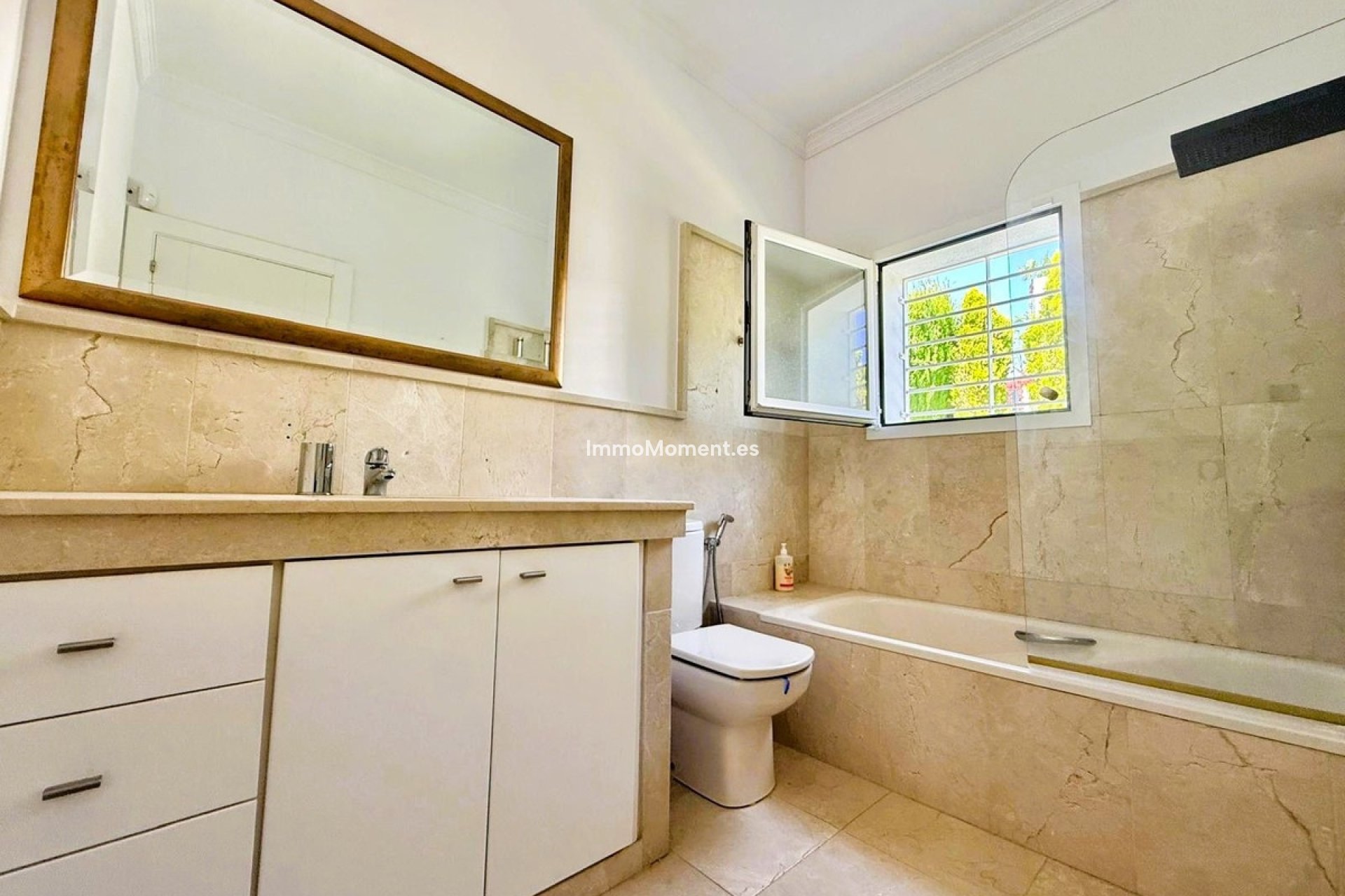 Resale - Detached villa - Benahavís - Benahavís Centro
