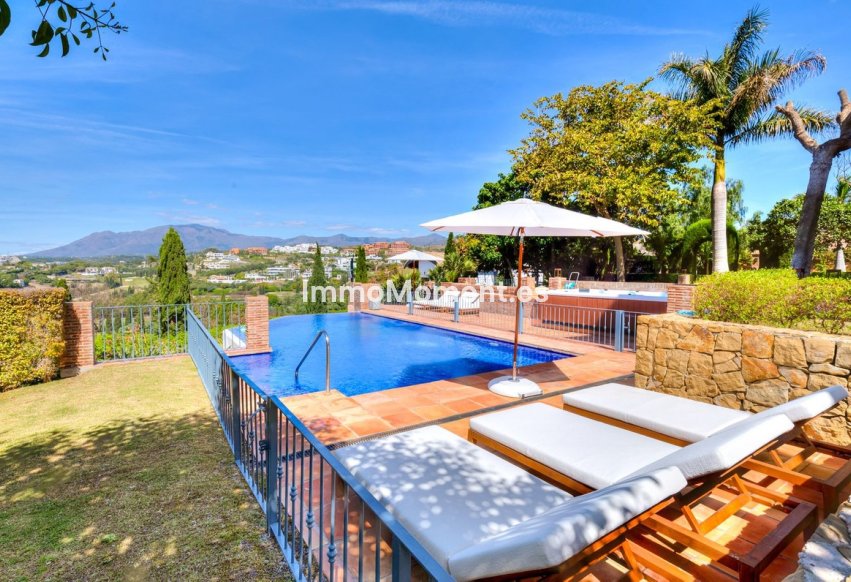 Resale - Detached villa - Benahavís - Benahavís Centro