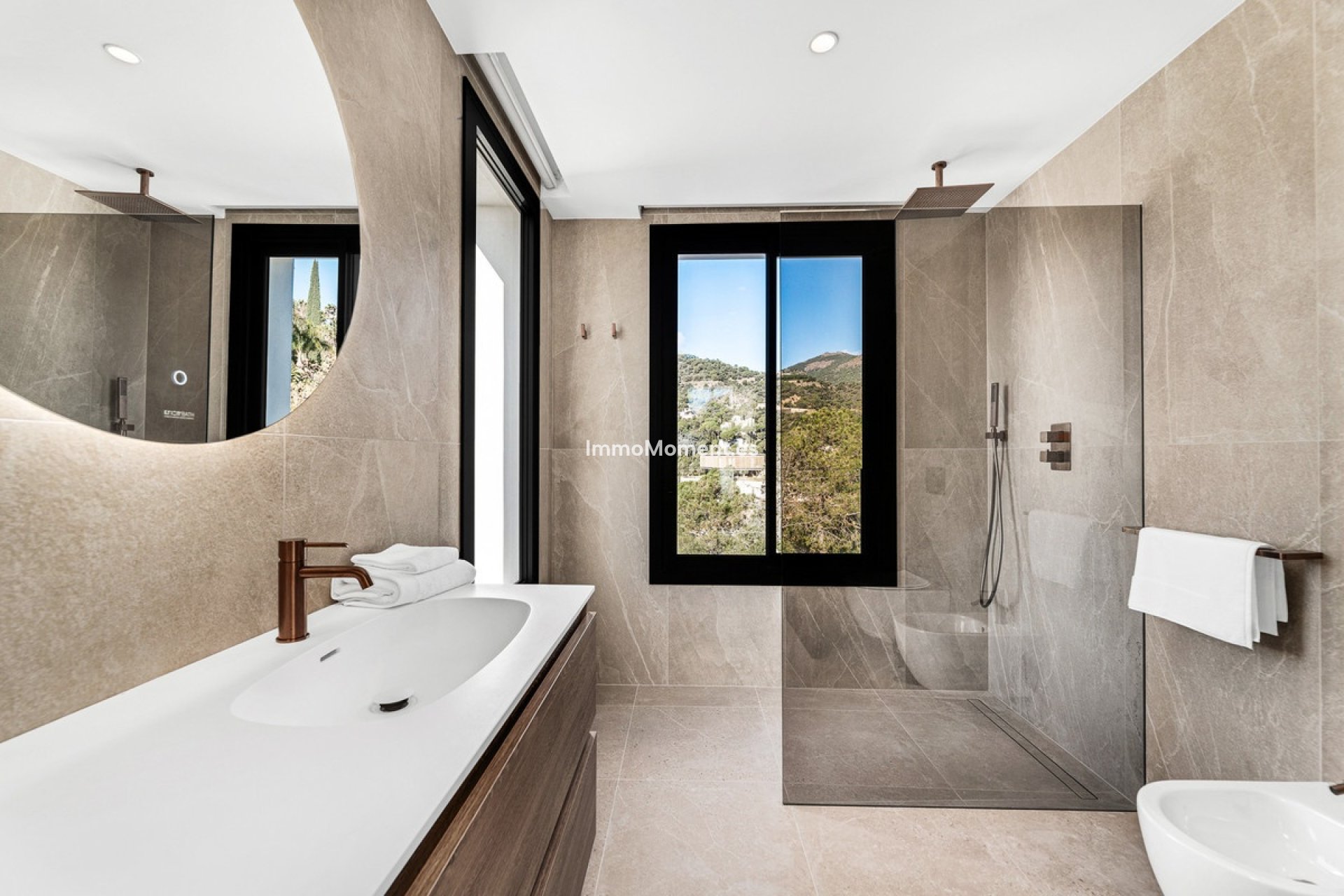 Resale - Detached villa - Benahavís - El Madroñal