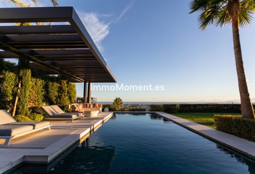 Resale - Detached villa - Benahavís - La Quinta