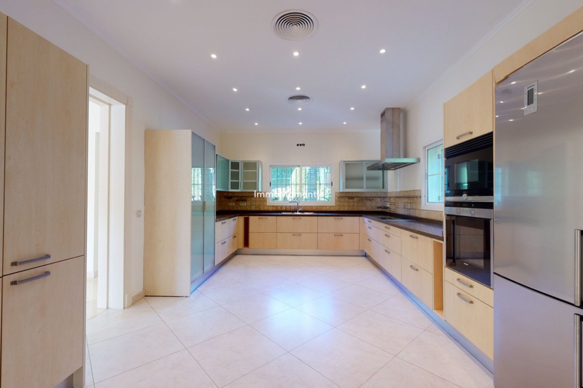 Resale - Detached villa - Benahavís - Los Arqueros