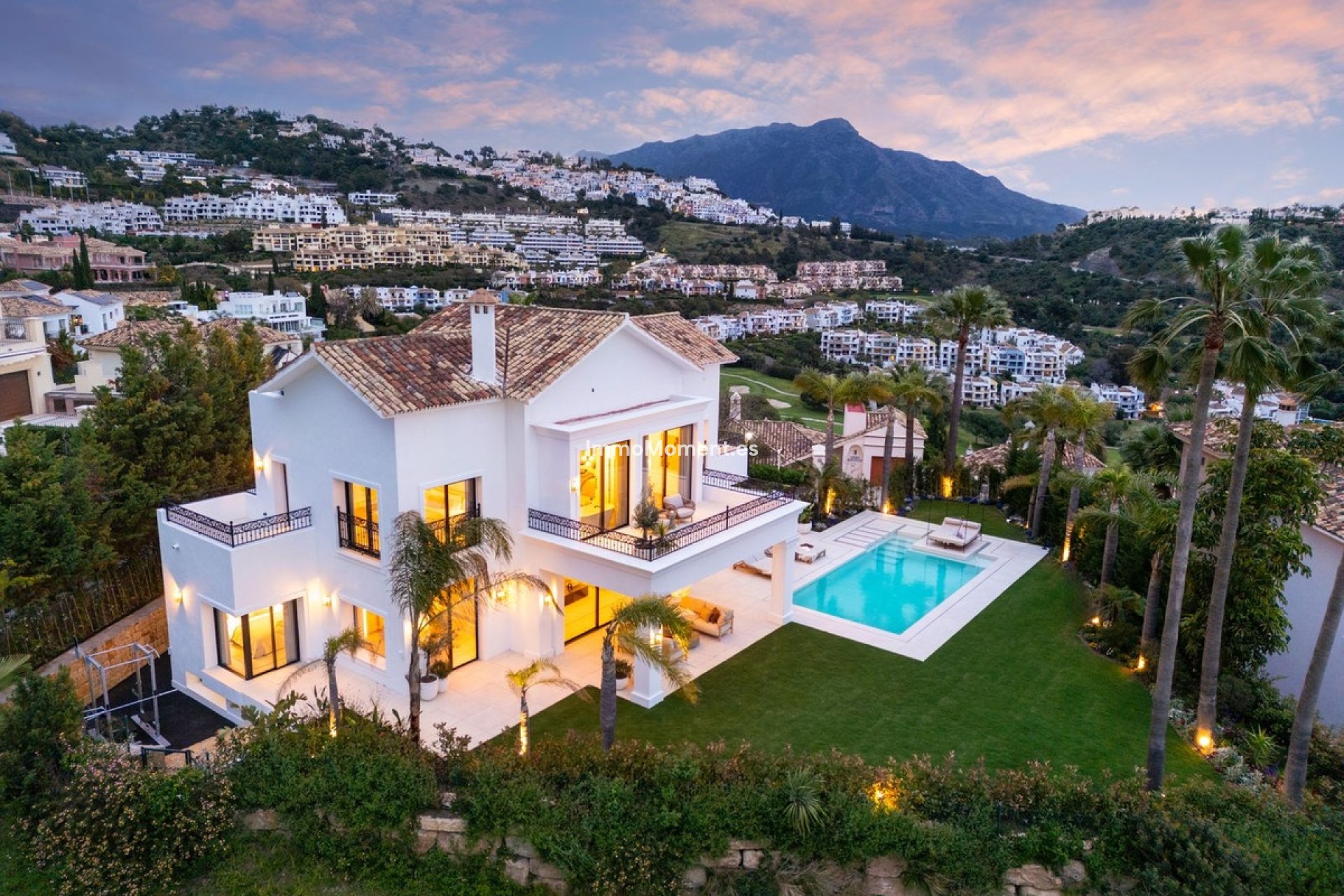 Resale - Detached villa - Benahavís - Los Arqueros