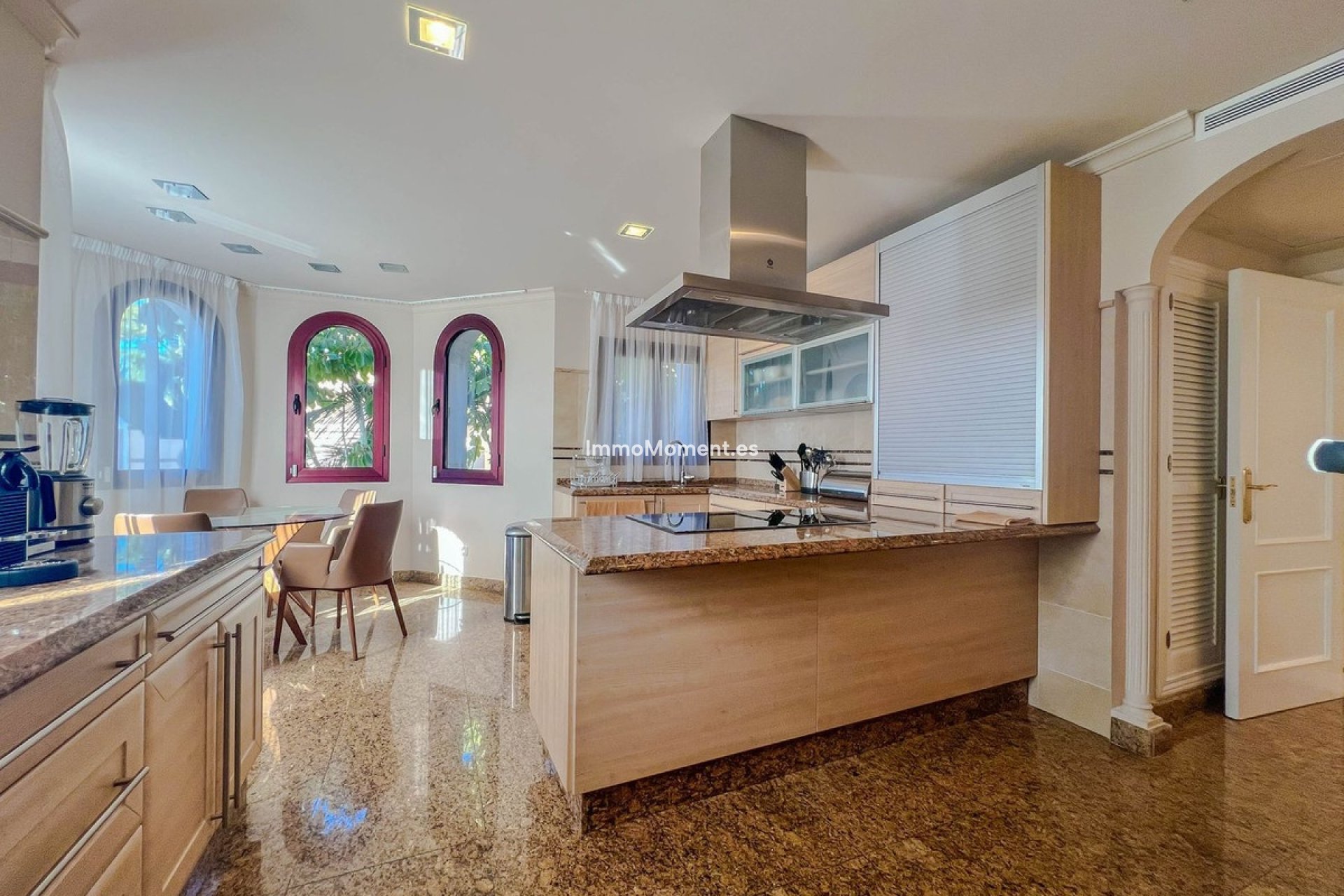 Resale - Detached villa - Benahavís