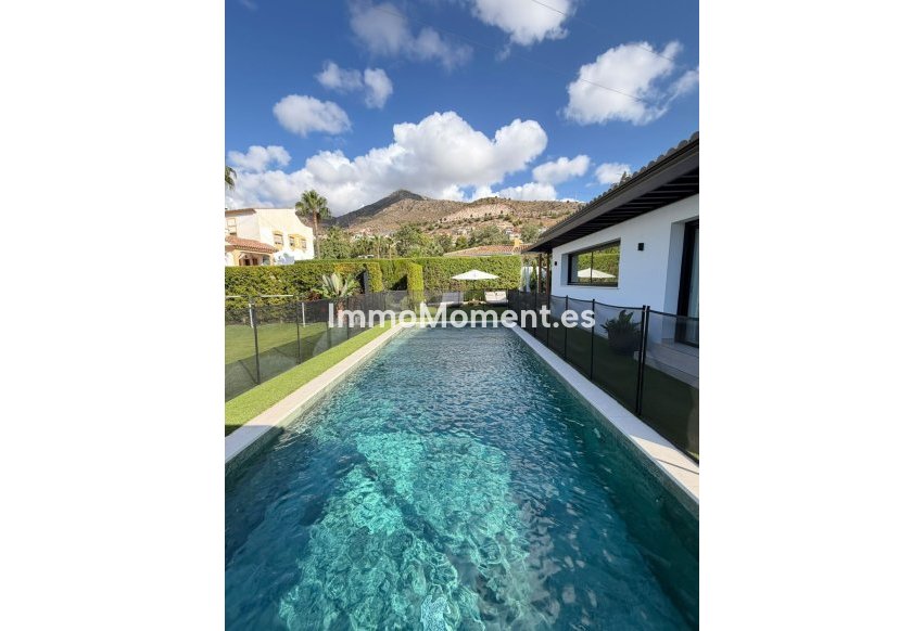 Resale - Detached villa - Benalmadena - Arroyo de la Miel