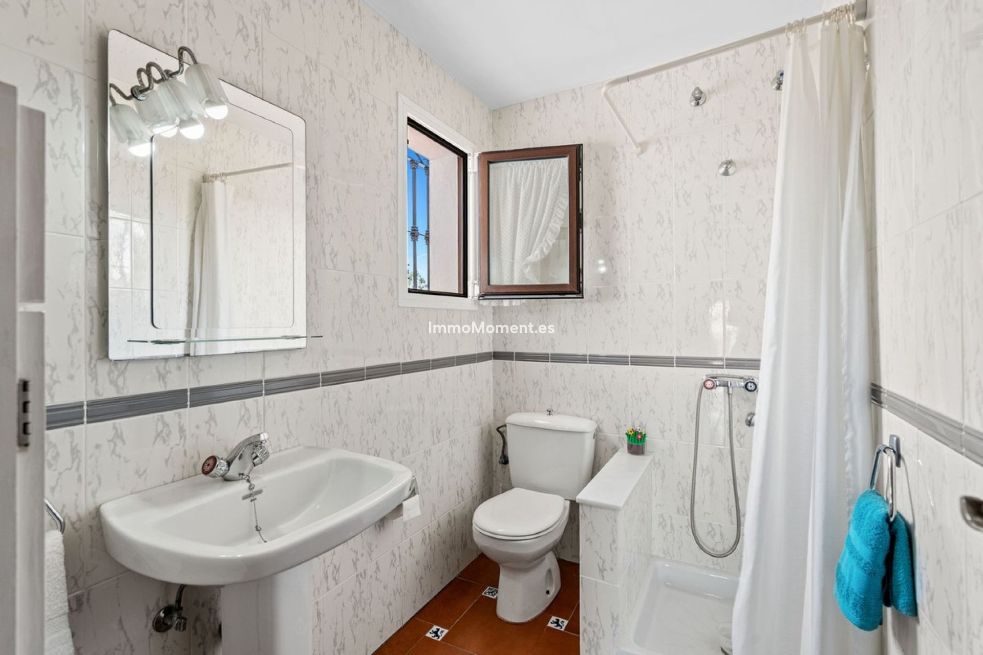 Resale - Detached villa - Benalmadena - Arroyo de la Miel