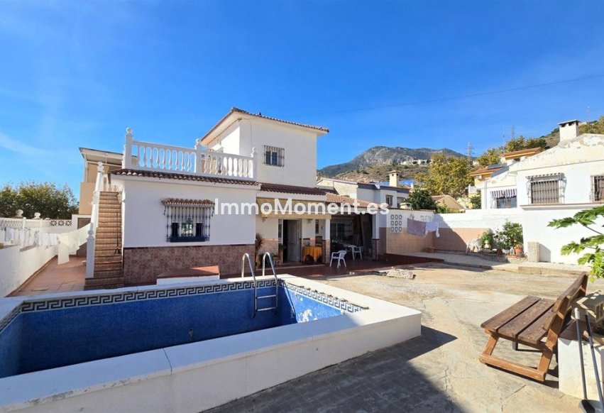 Resale - Detached villa - Benalmadena - Arroyo de la Miel
