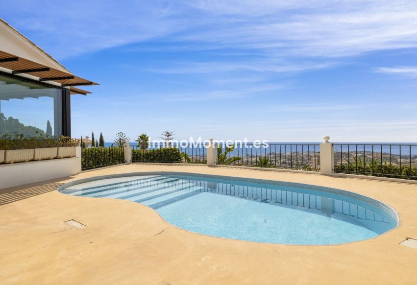 Resale - Detached villa - Benalmadena - Benalmadena Centro