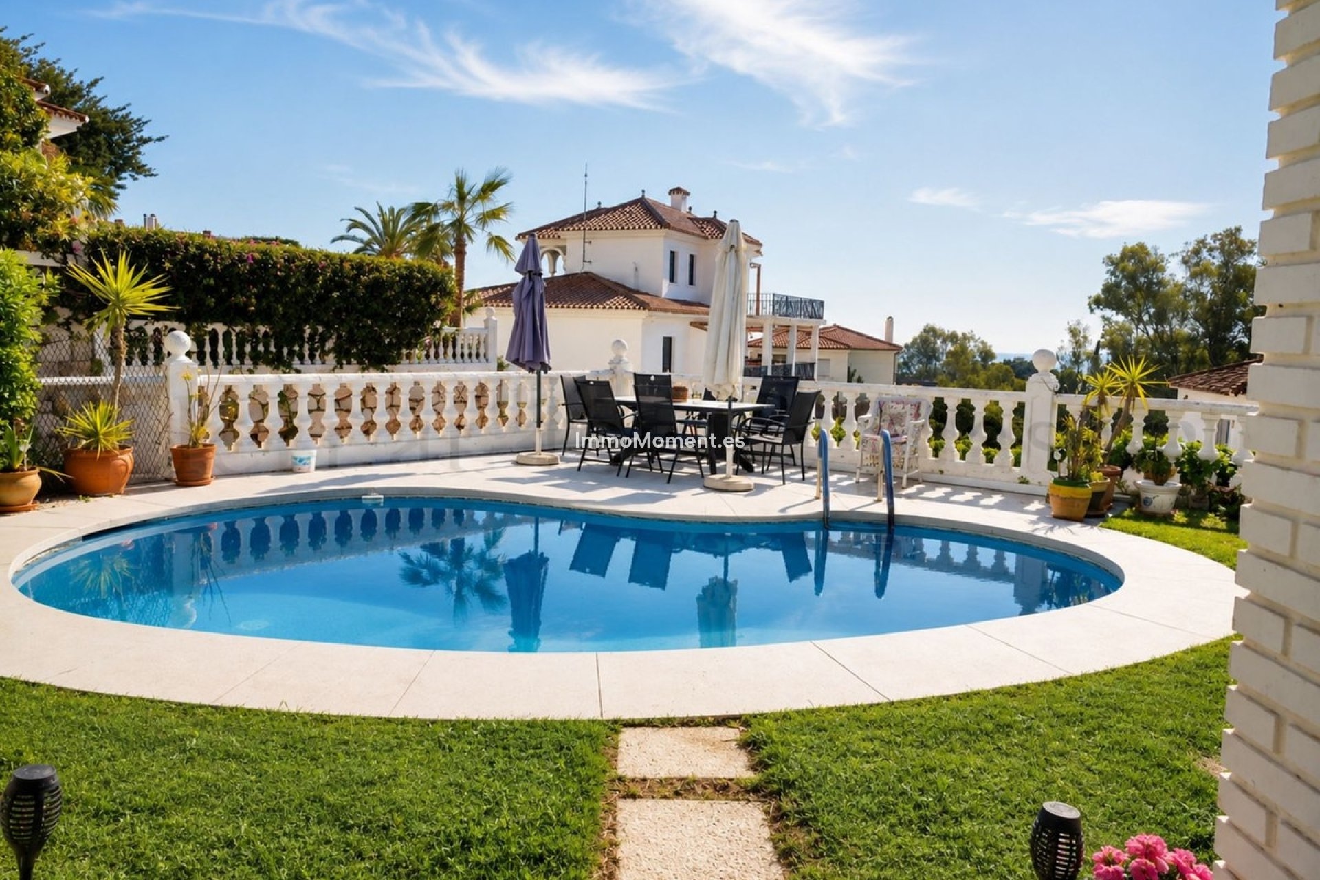 Resale - Detached villa - Benalmadena - Benalmadena Centro