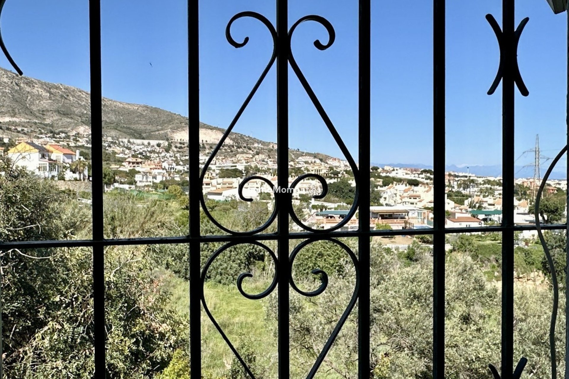 Resale - Detached villa - Benalmadena - Benalmadena Centro