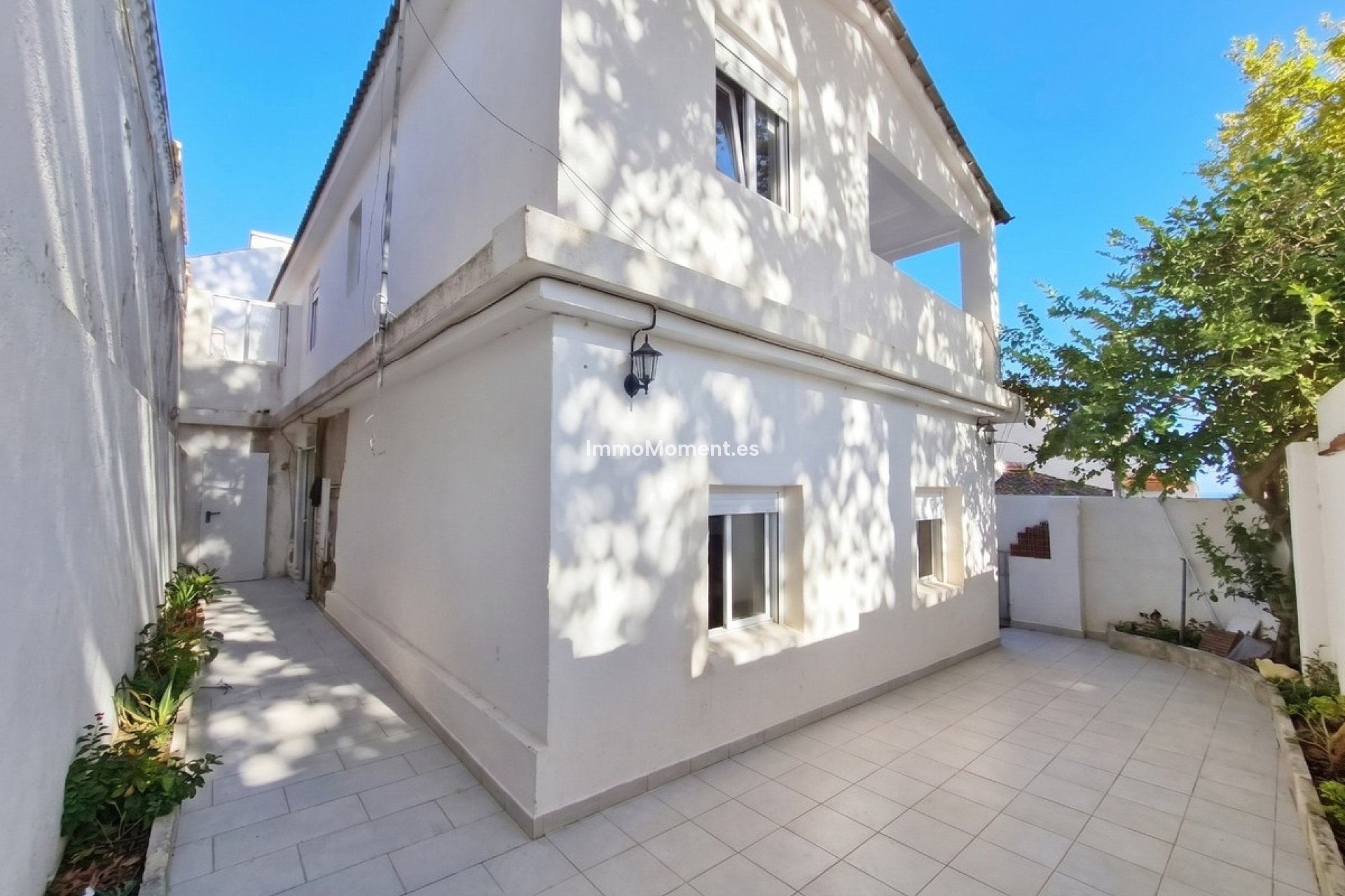 Resale - Detached villa - Benalmadena - Benalmadena Centro