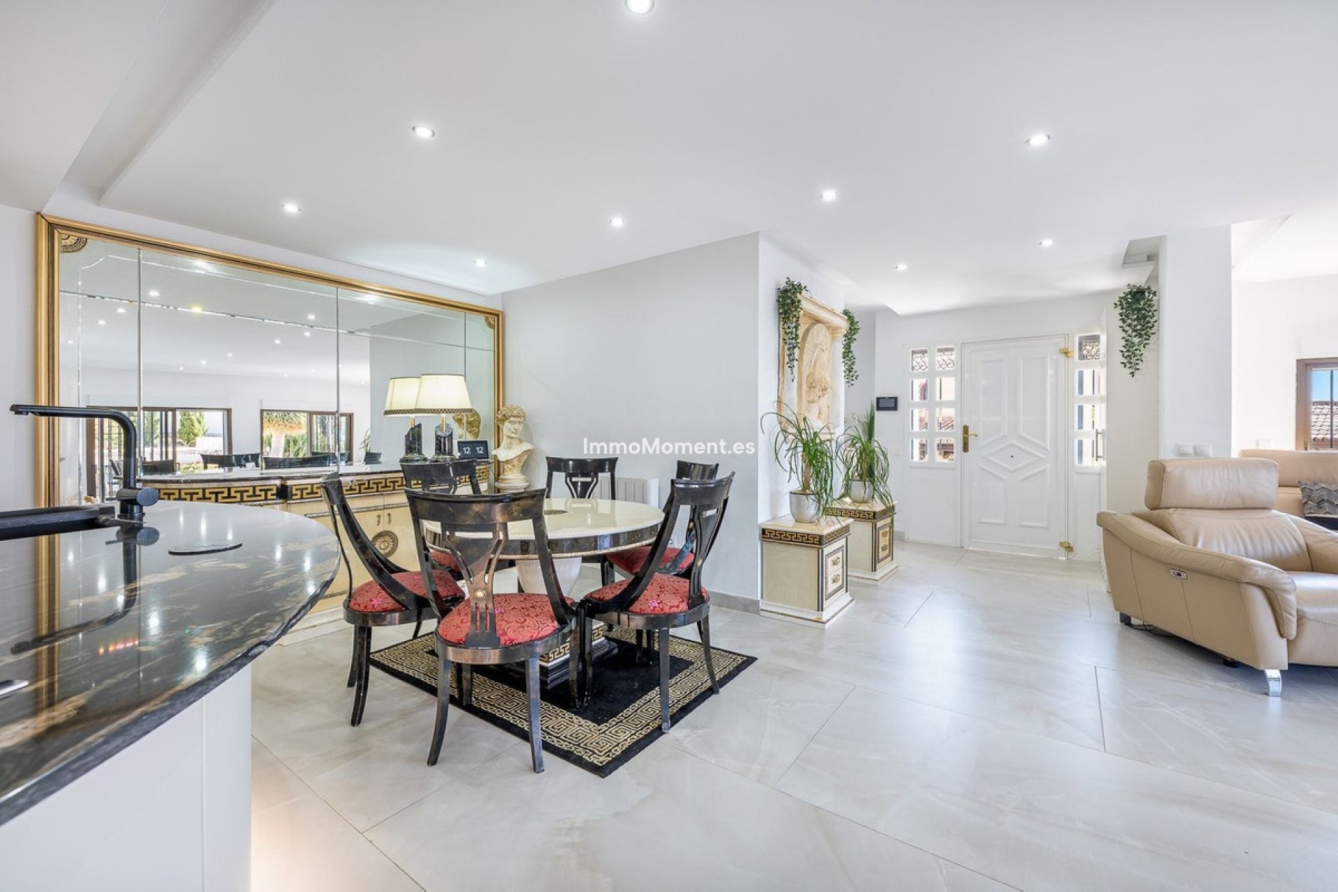 Resale - Detached villa - Benalmadena - Benalmadena Centro