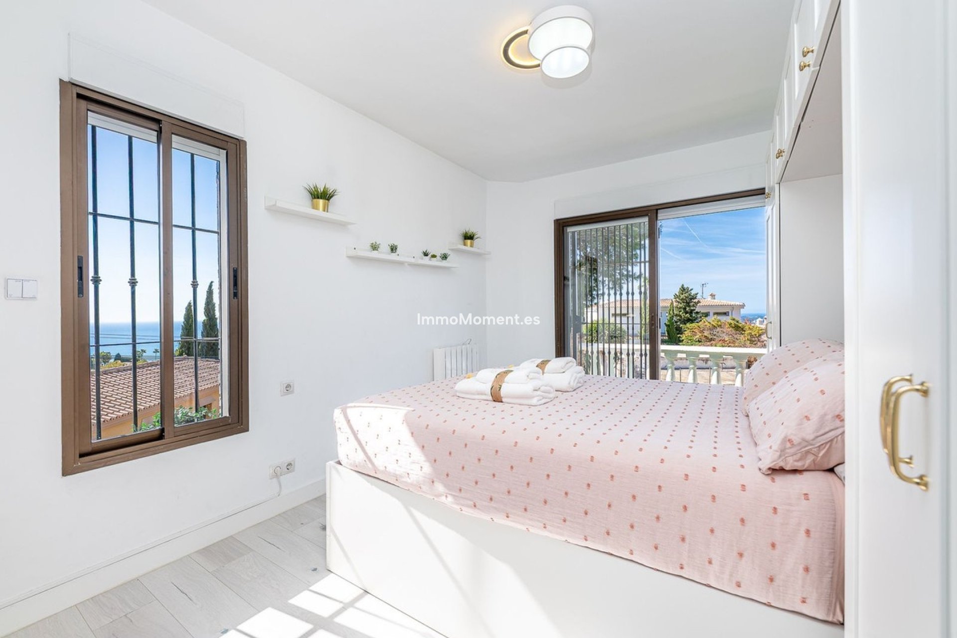 Resale - Detached villa - Benalmadena - Benalmadena Centro