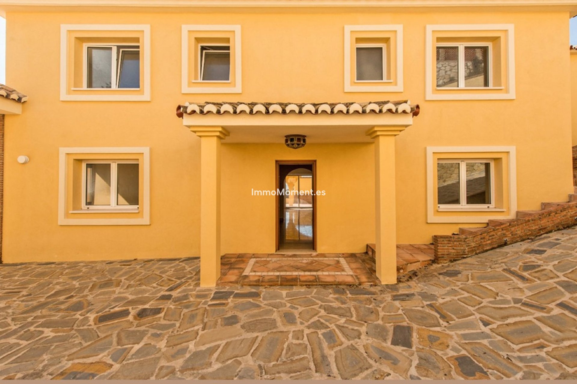 Resale - Detached villa - Benalmadena - Benalmadena Centro