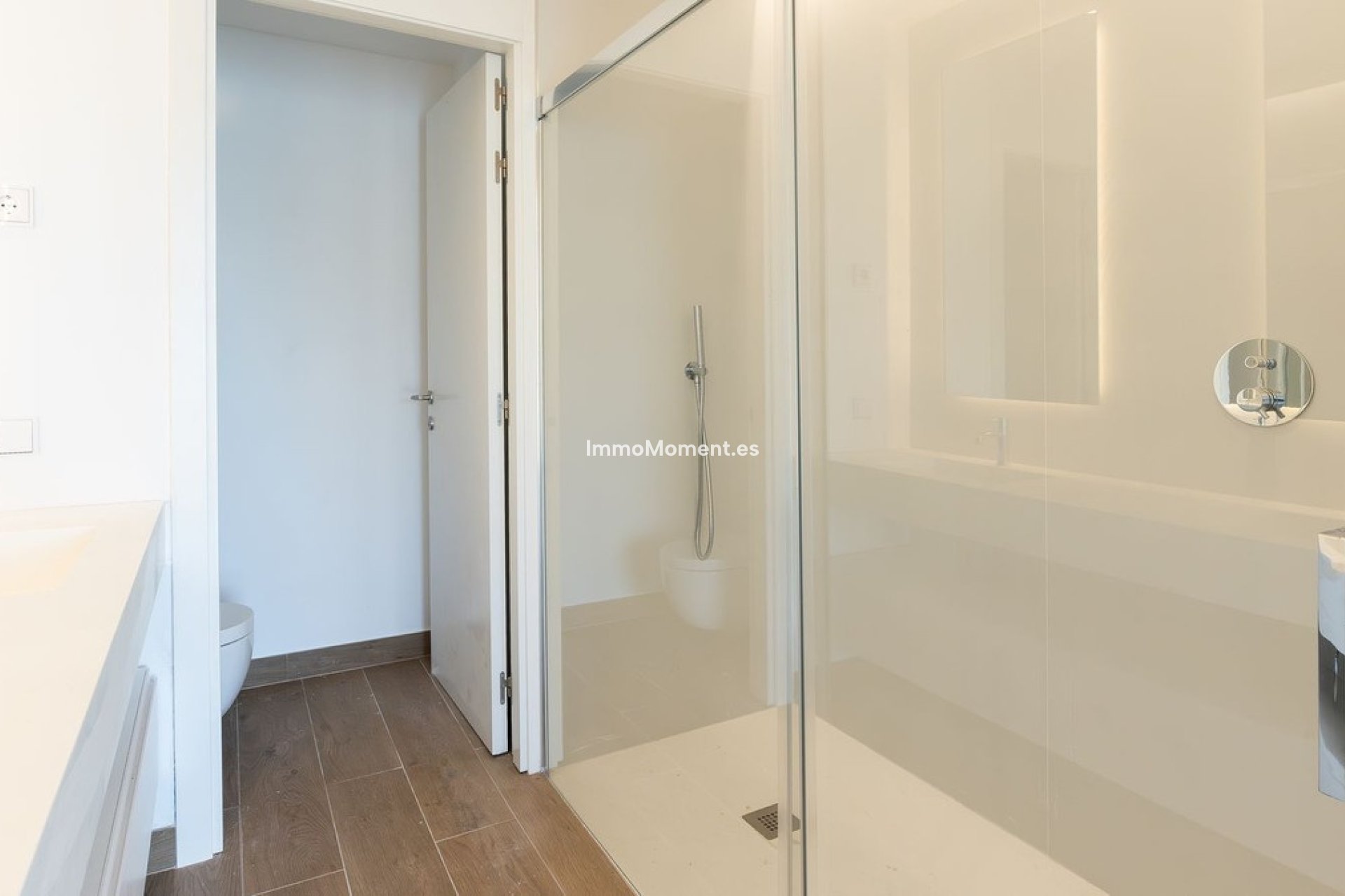 Resale - Detached villa - Benalmadena - Benalmadena Centro