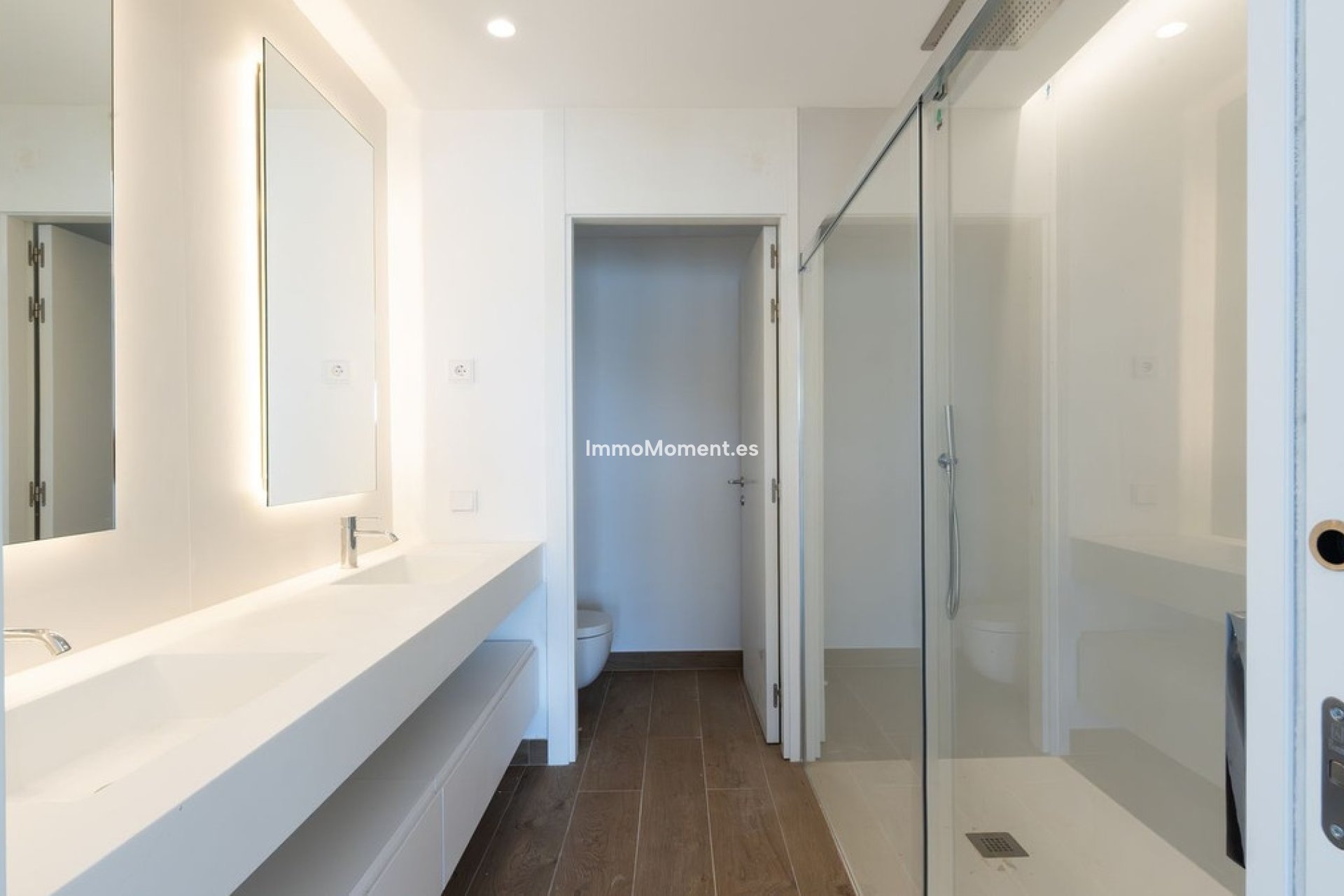 Resale - Detached villa - Benalmadena - Benalmadena Centro