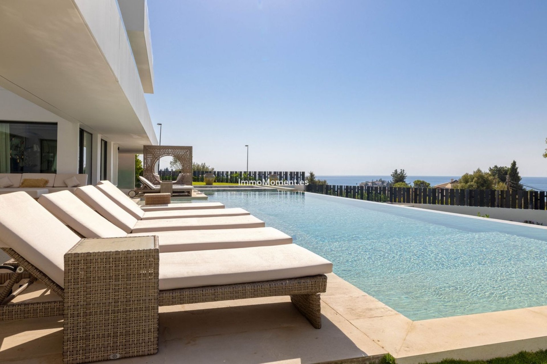 Resale - Detached villa - Benalmadena - Benalmadena Centro
