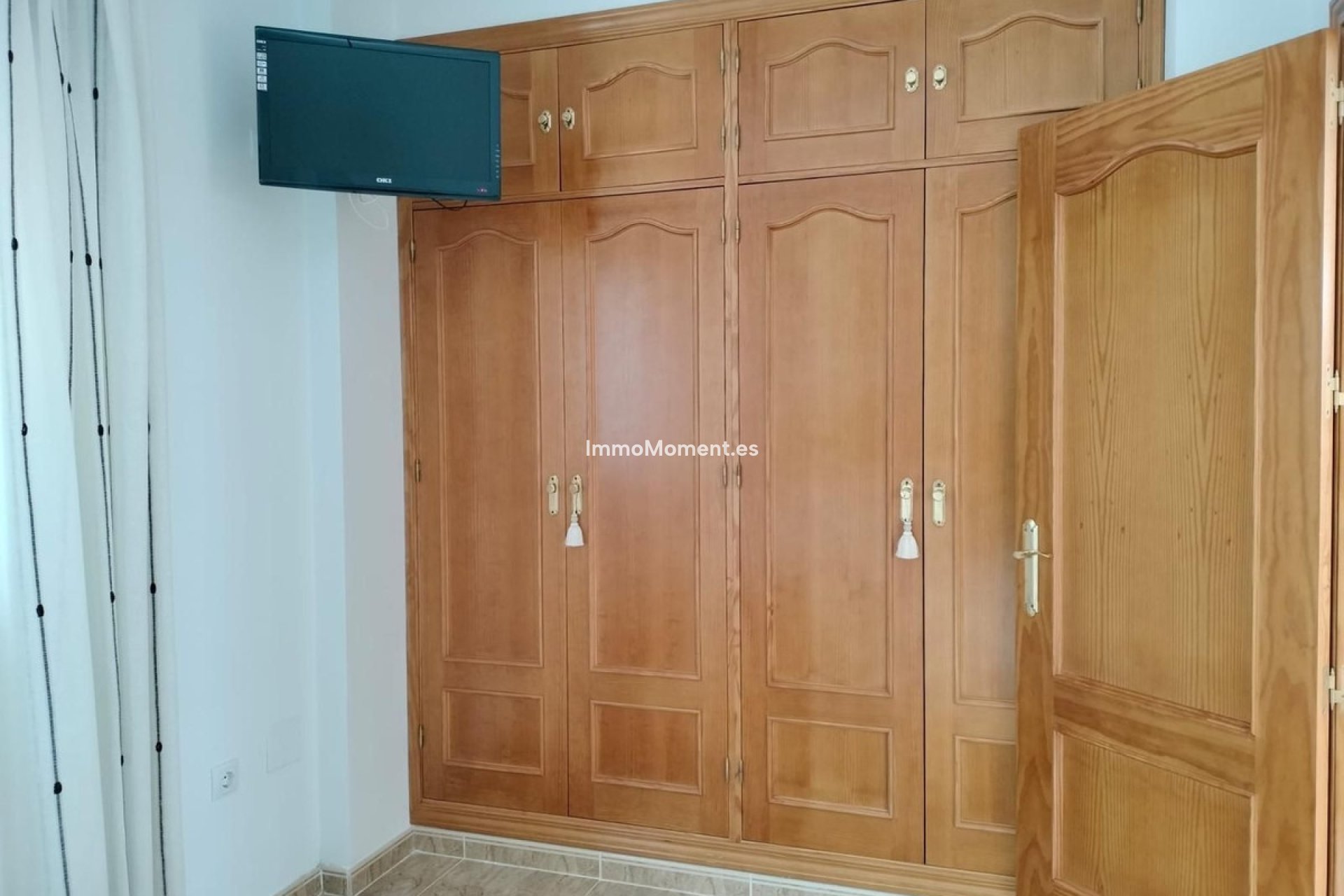 Resale - Detached villa - Benalmadena - Benalmadena Centro