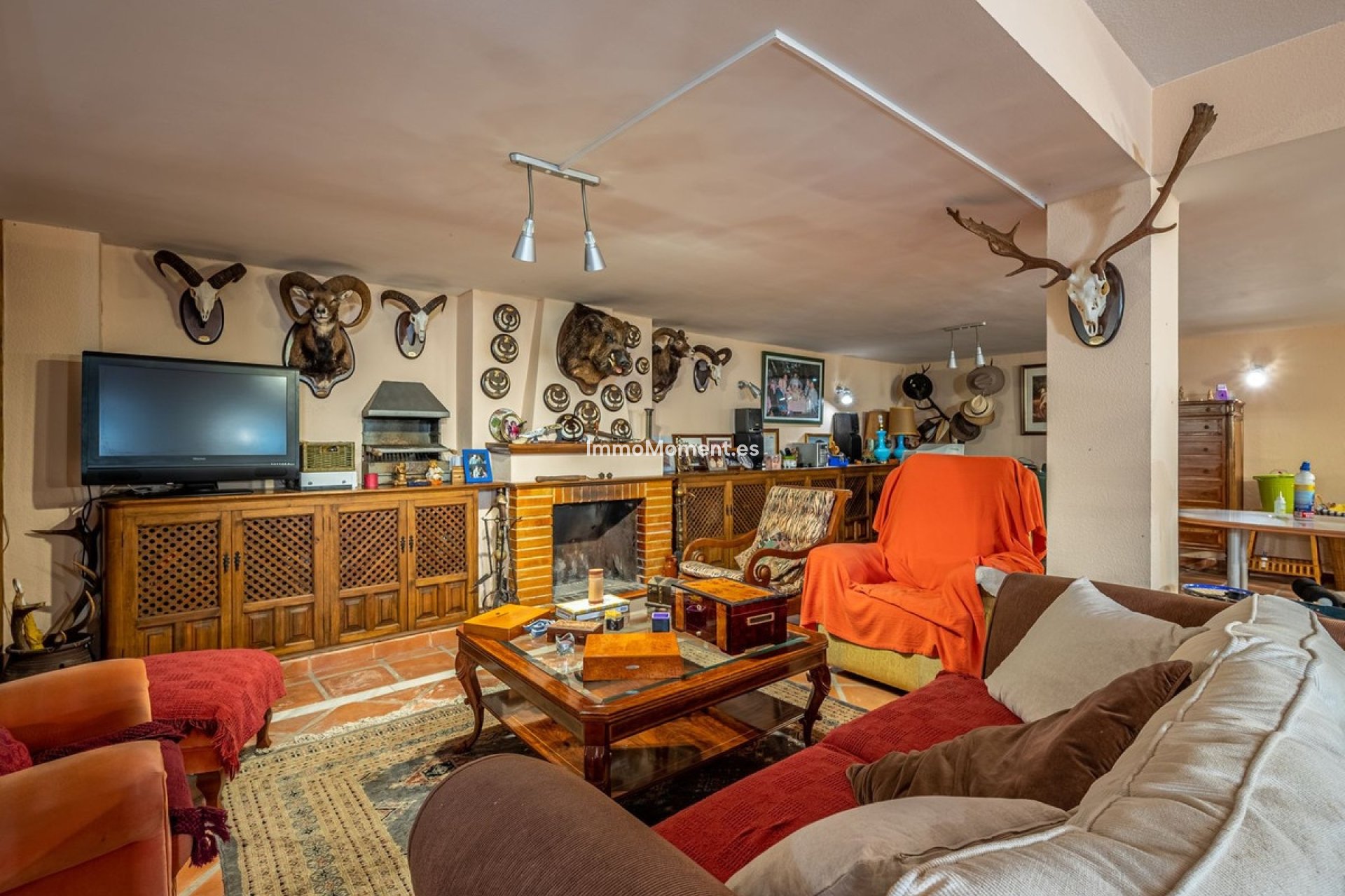 Resale - Detached villa - Benalmadena - Benalmadena Centro