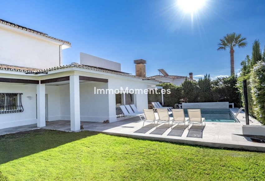 Resale - Detached villa - Benalmadena - Benalmadena Centro