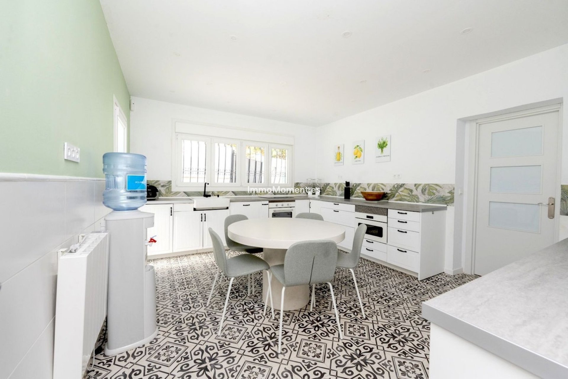 Resale - Detached villa - Benalmadena - Benalmadena Centro