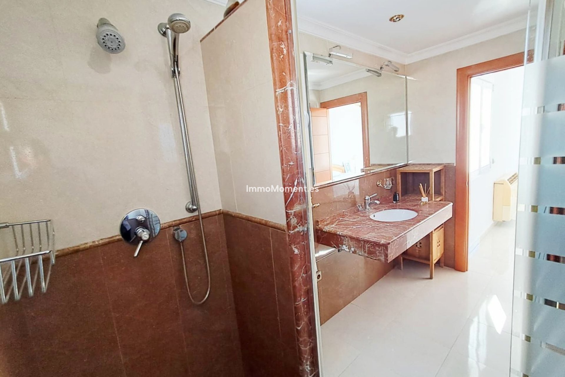 Resale - Detached villa - Benalmadena - Benalmadena Centro
