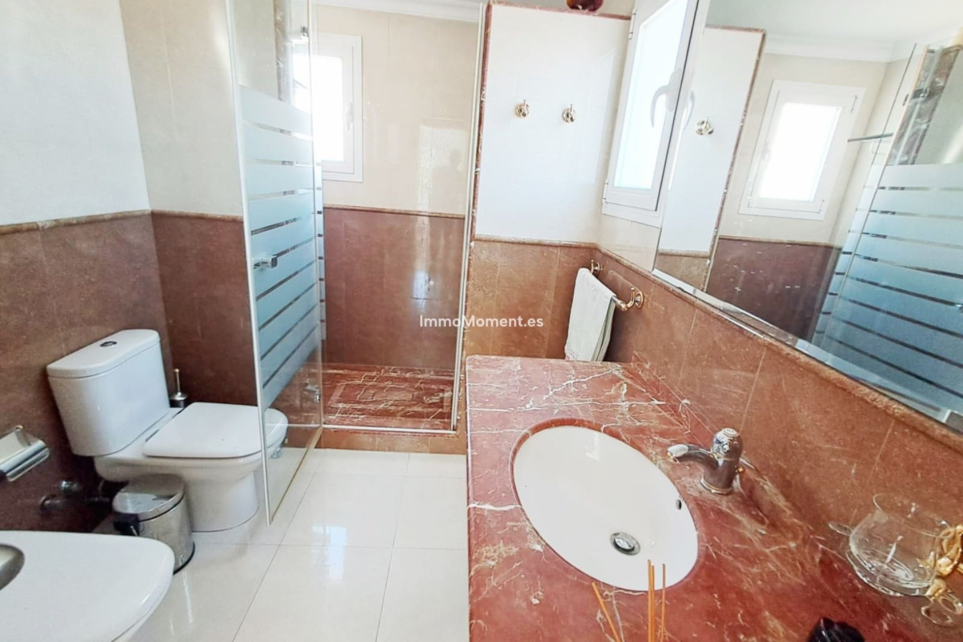 Resale - Detached villa - Benalmadena - Benalmadena Centro